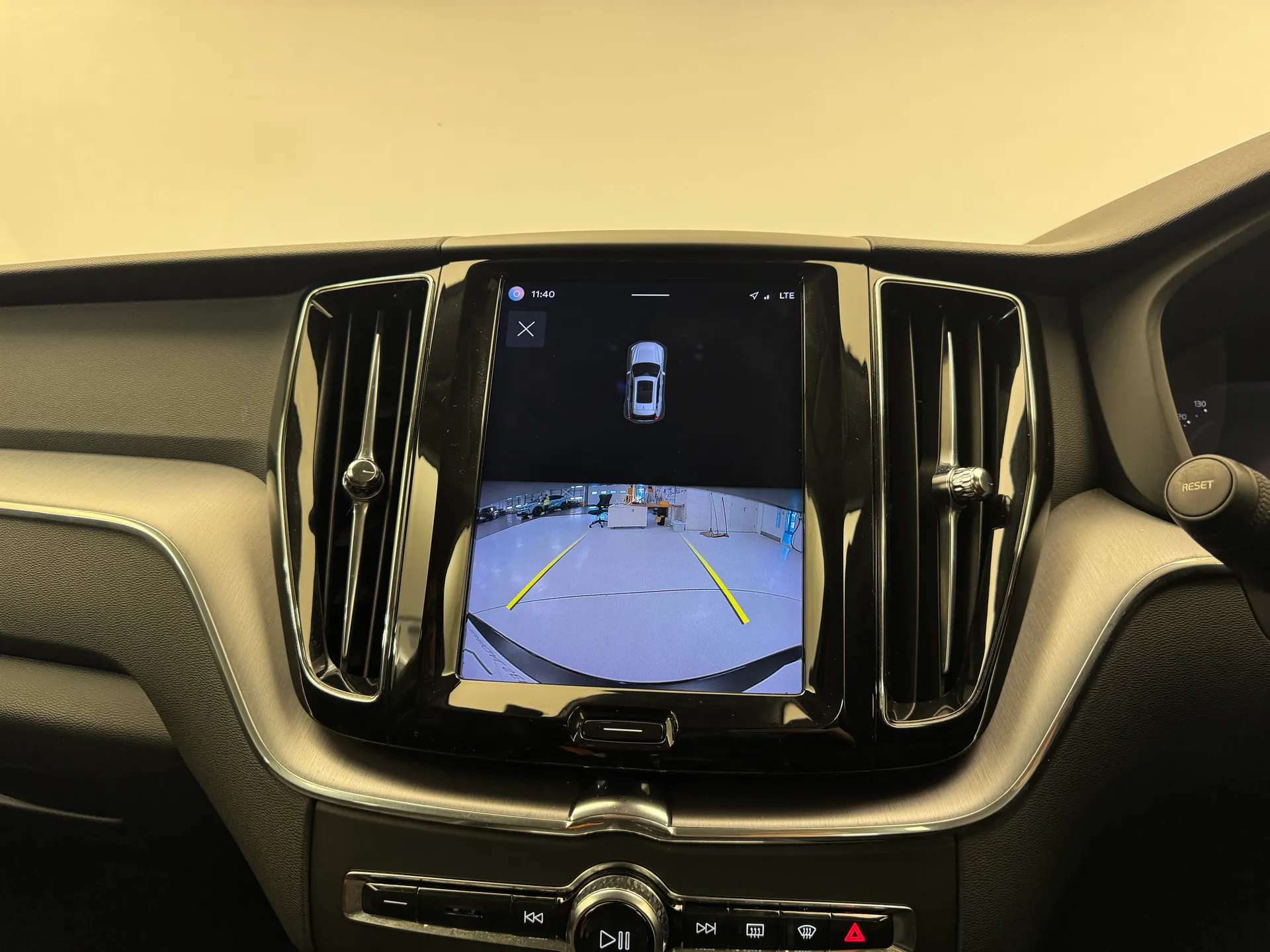2021 VOLVO XC60 2021 VOLVO XC60