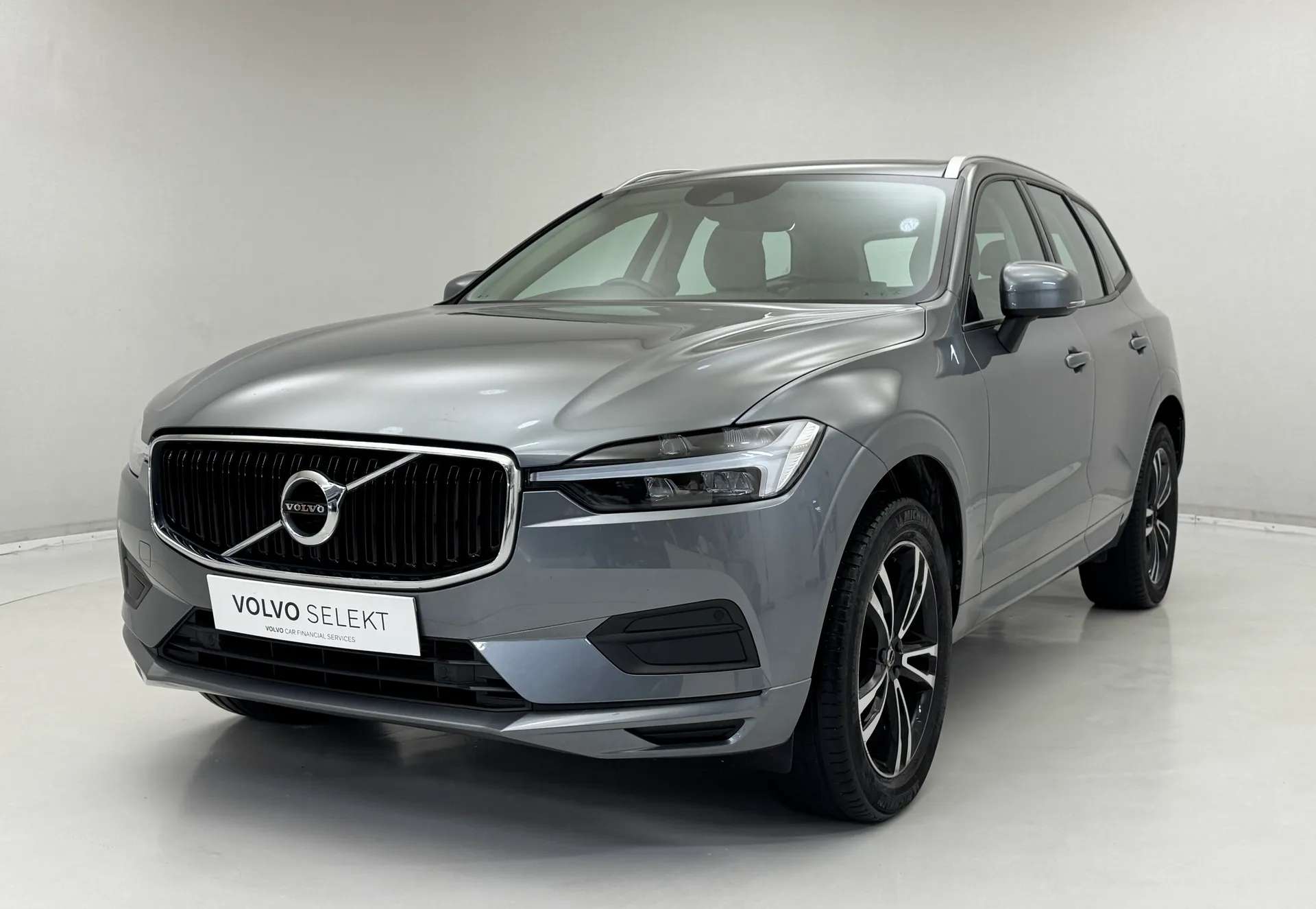 2020 VOLVO XC60 2020 VOLVO XC60