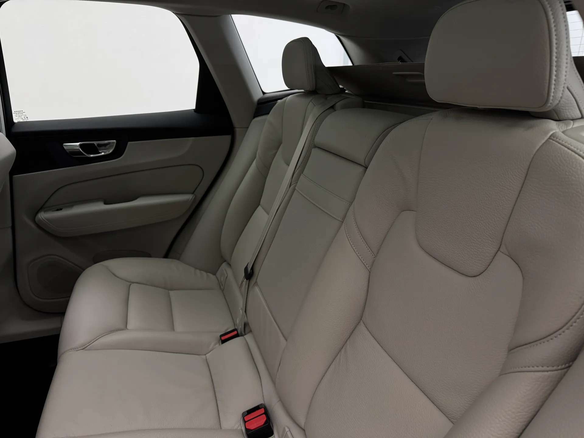 2020 VOLVO XC60 2020 VOLVO XC60