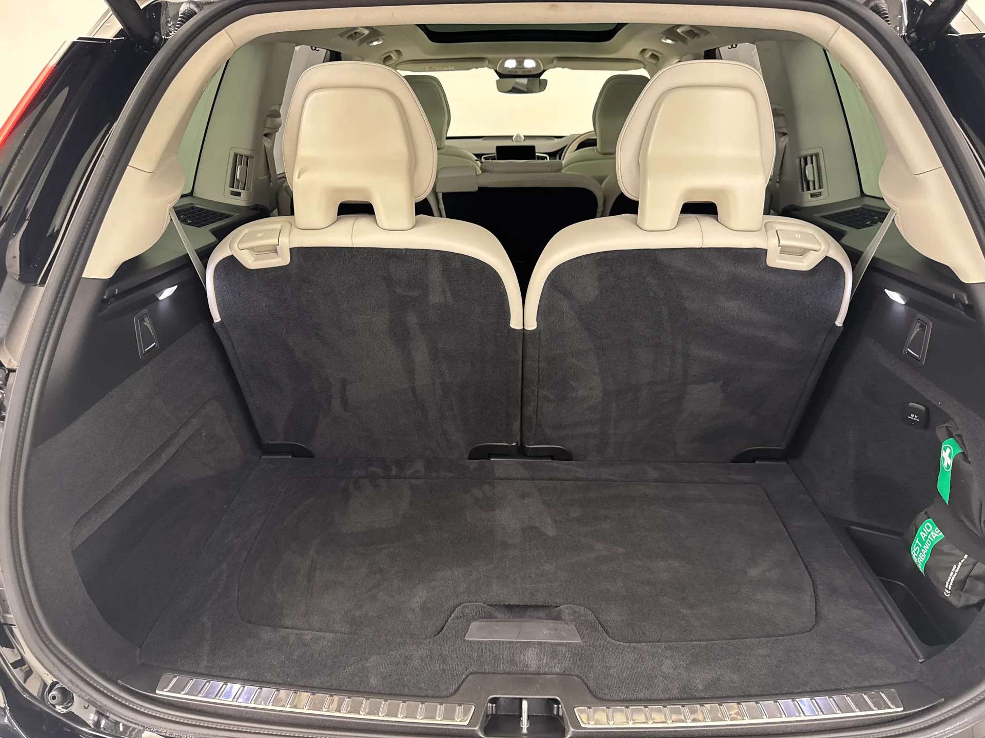 2025 VOLVO XC90 2025 VOLVO XC90