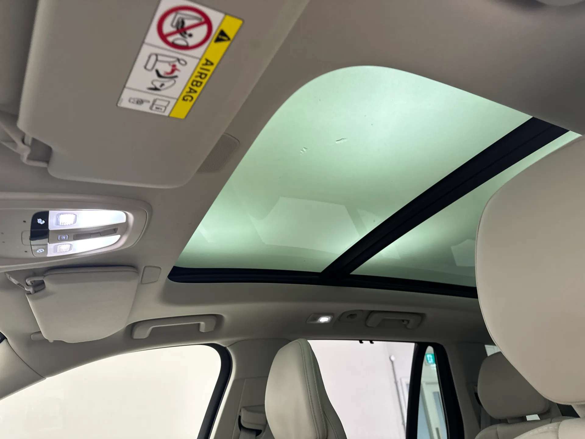 2025 VOLVO XC90 2025 VOLVO XC90