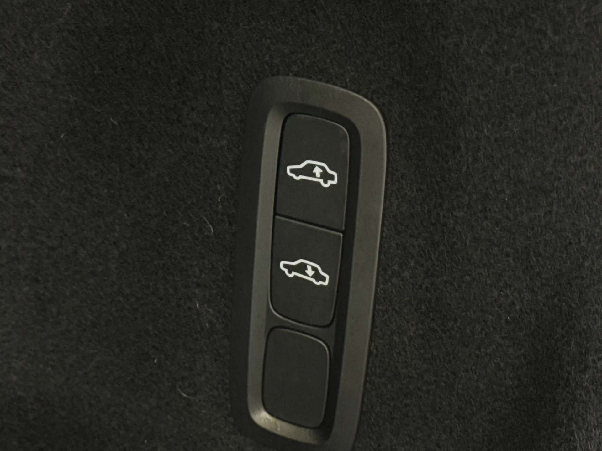 2025 VOLVO XC60 2025 VOLVO XC60