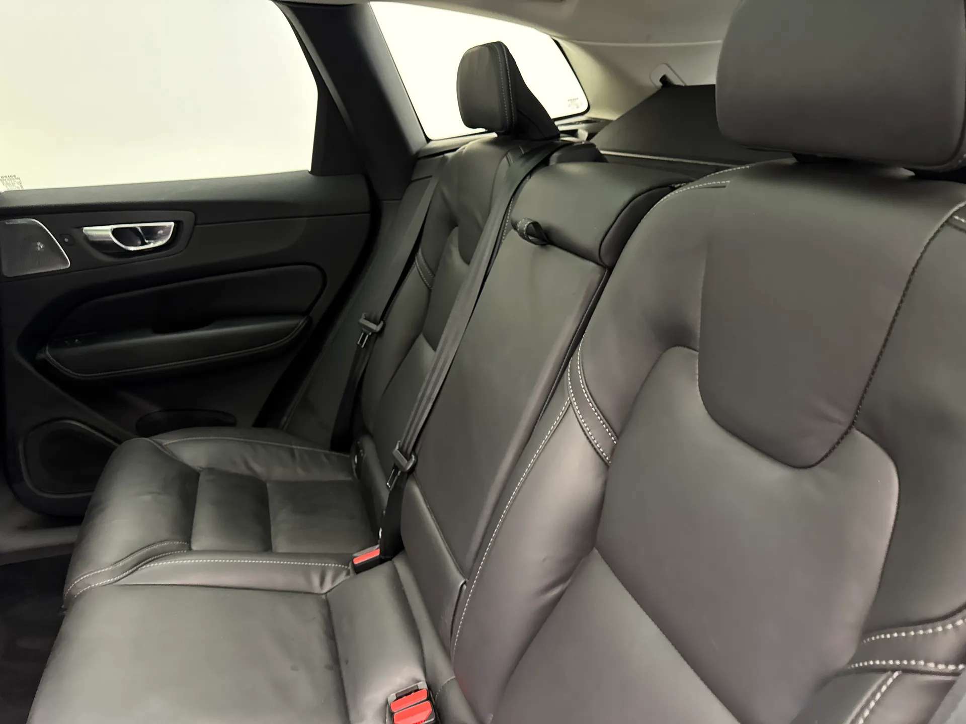 2025 VOLVO XC60 2025 VOLVO XC60