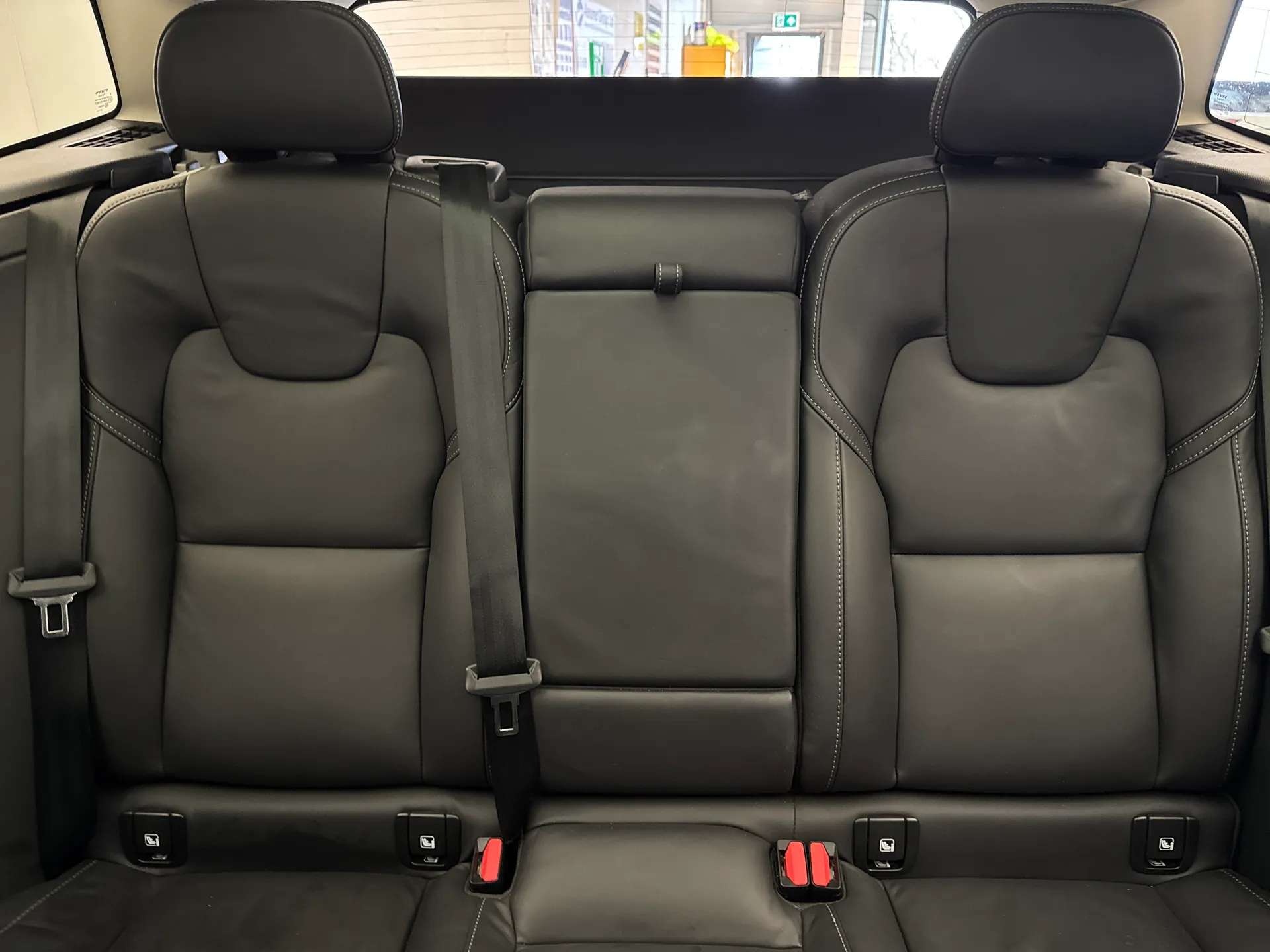 2025 VOLVO XC60 2025 VOLVO XC60