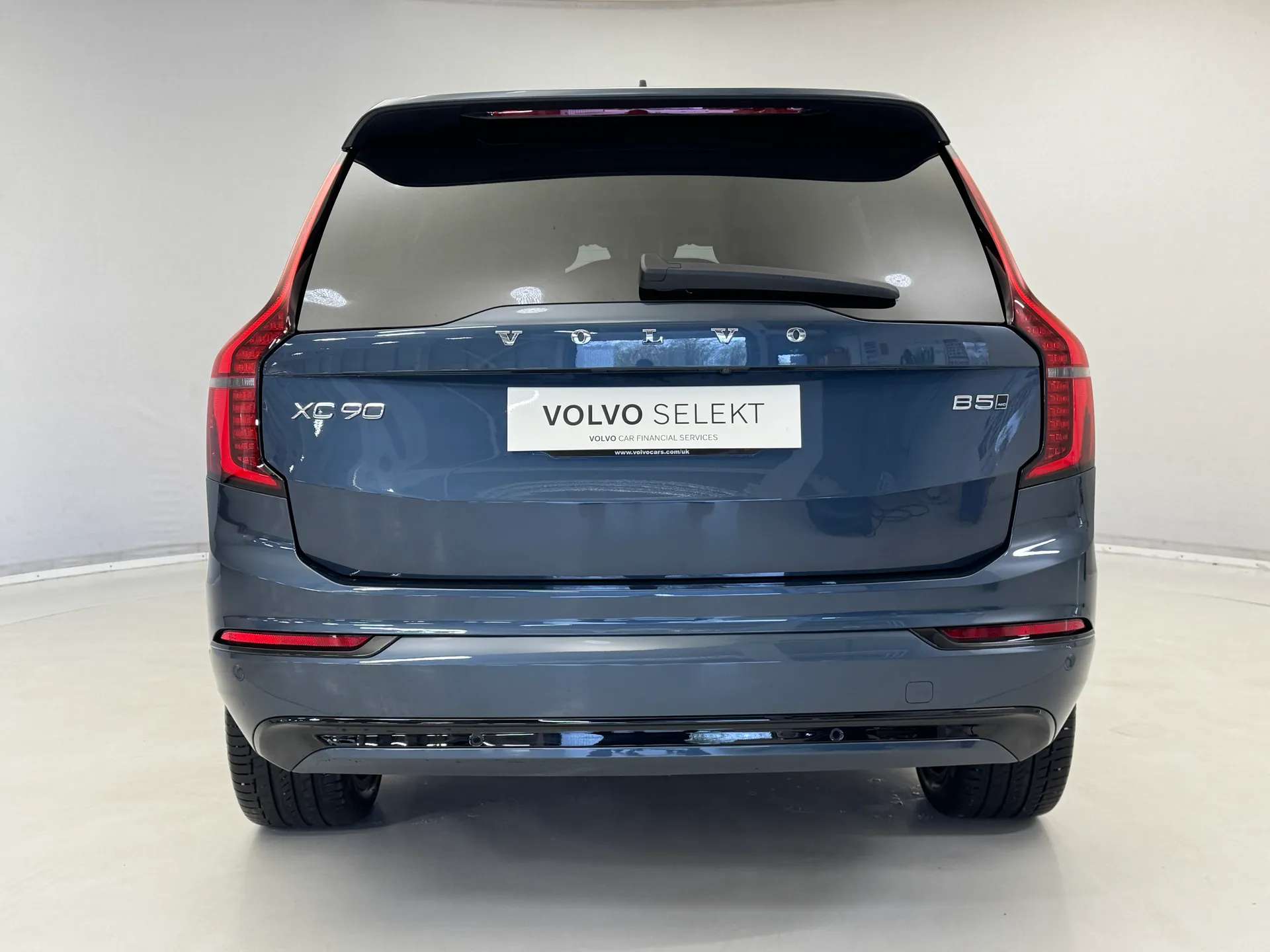 2025 VOLVO XC90 2025 VOLVO XC90