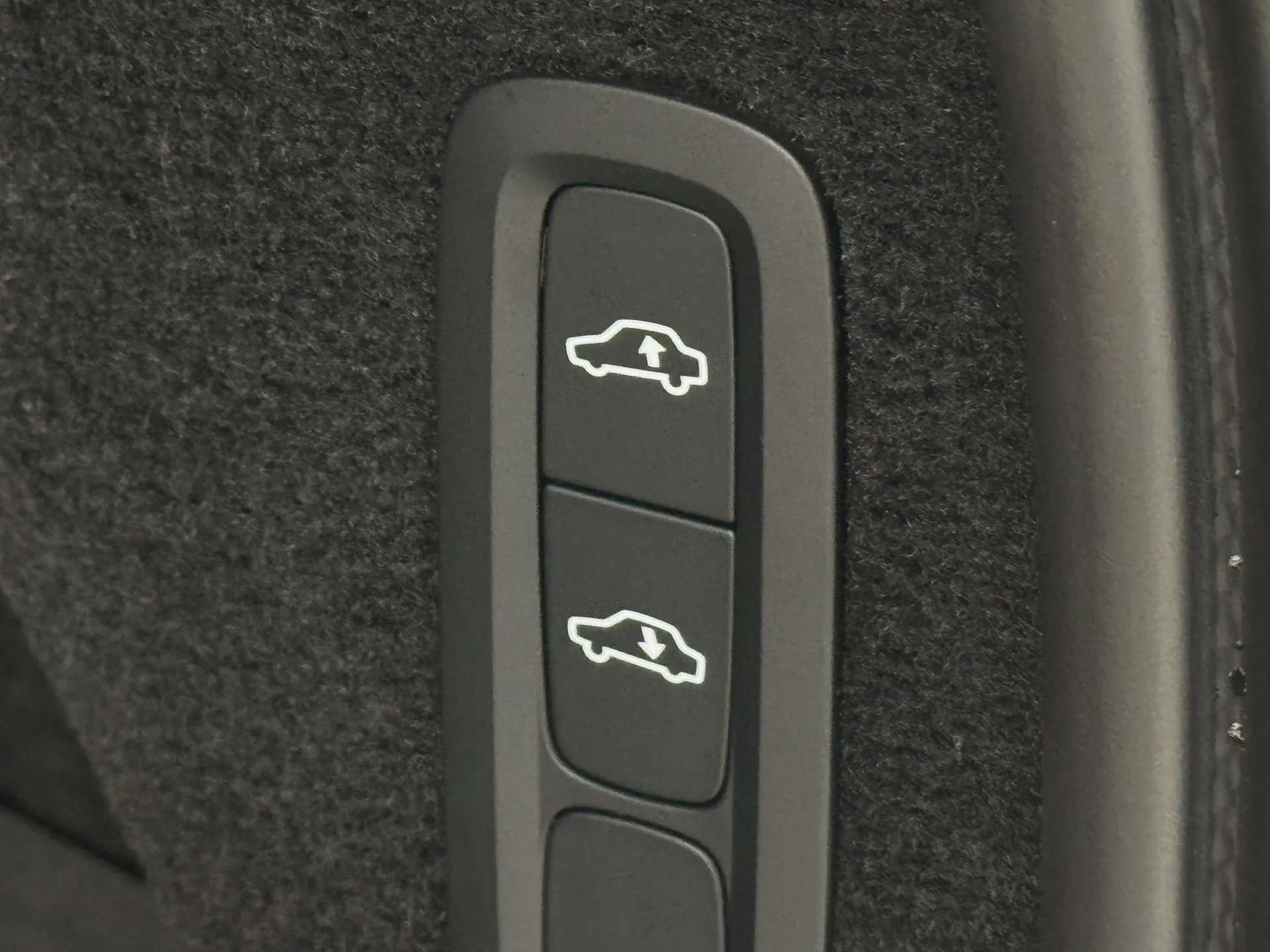 2025 VOLVO XC90 2025 VOLVO XC90