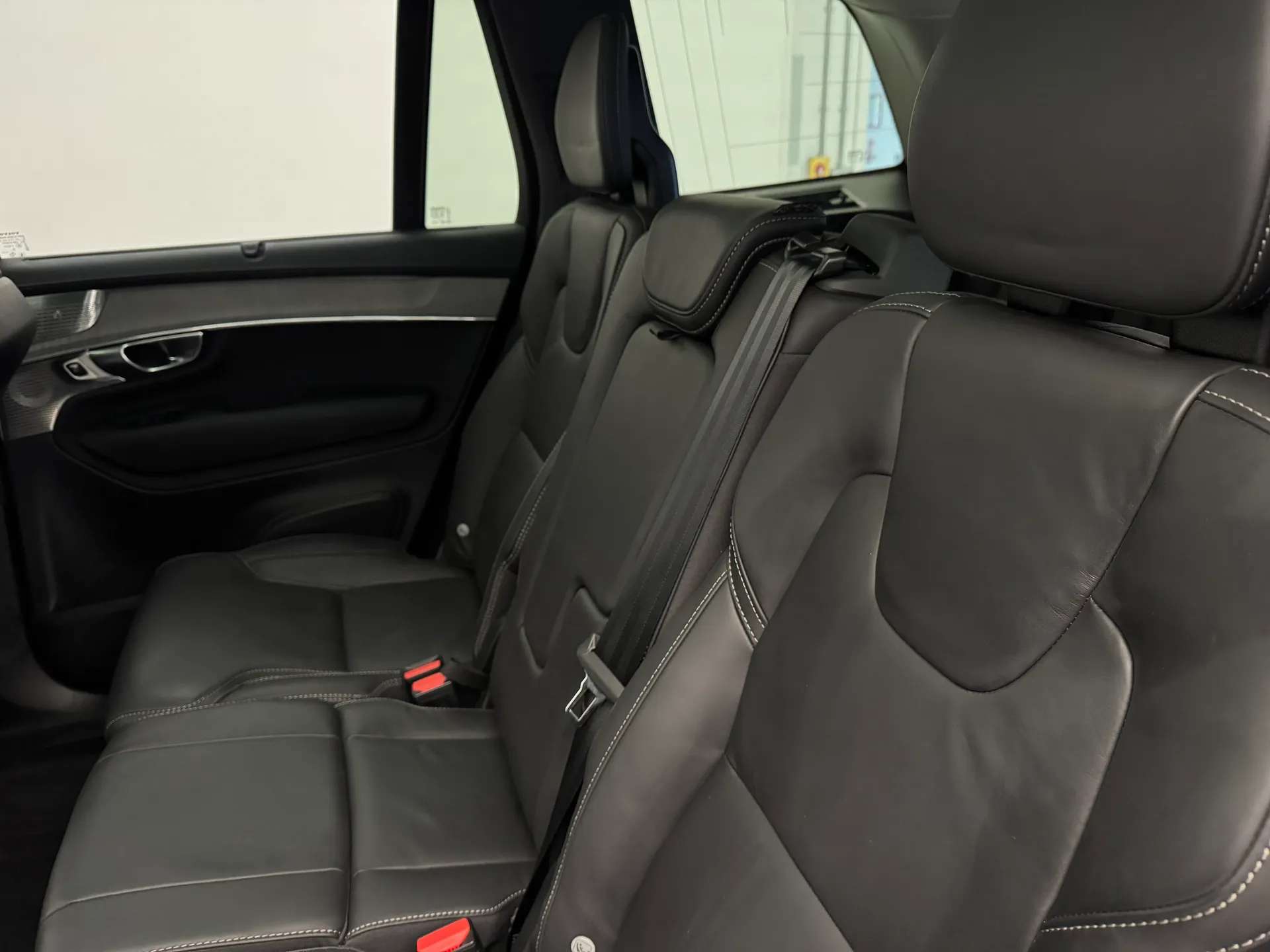 2025 VOLVO XC90 2025 VOLVO XC90