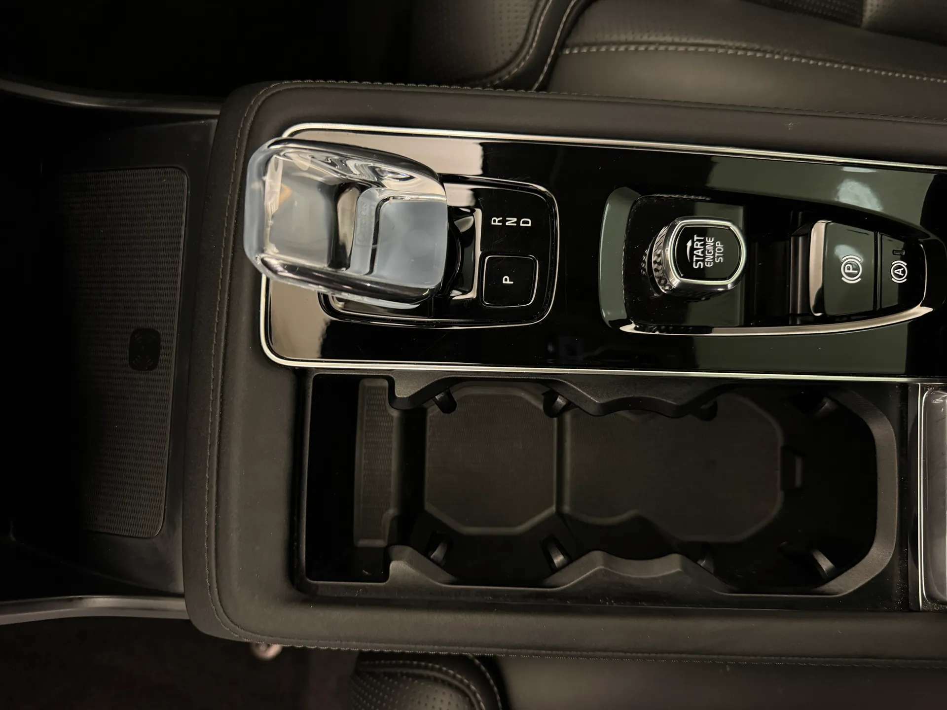 2025 VOLVO XC90 2025 VOLVO XC90