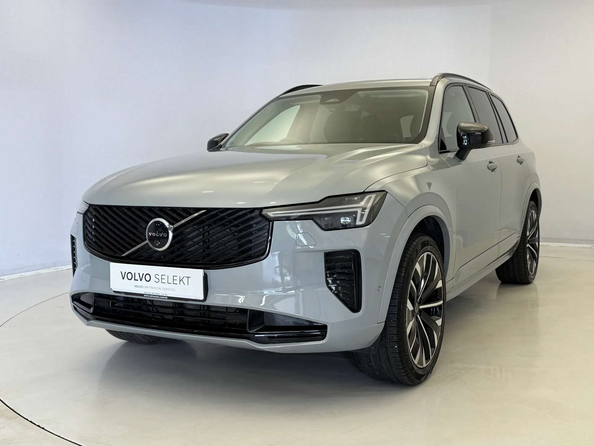 2025 VOLVO XC90 2025 VOLVO XC90