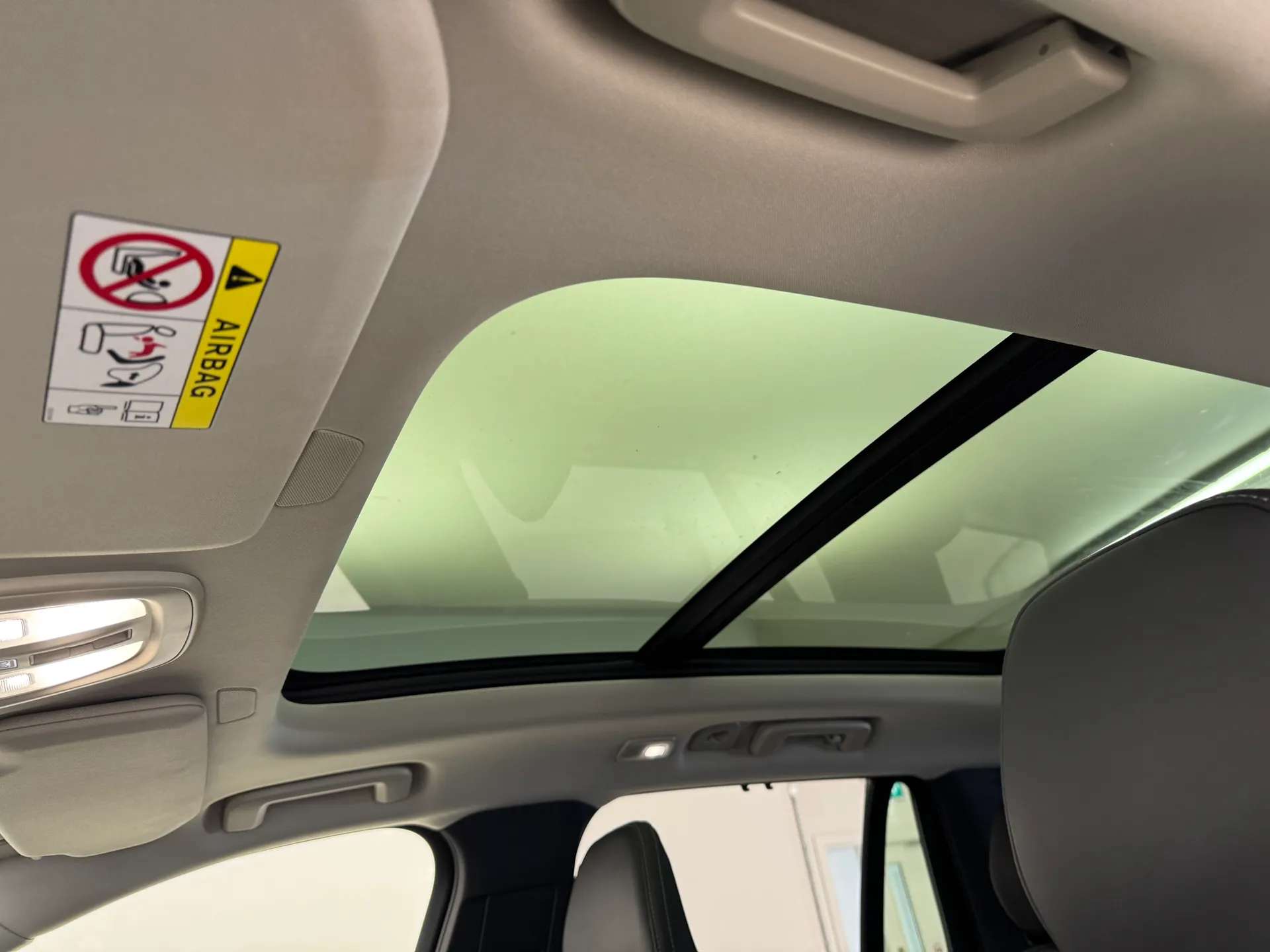 2025 VOLVO XC90 2025 VOLVO XC90