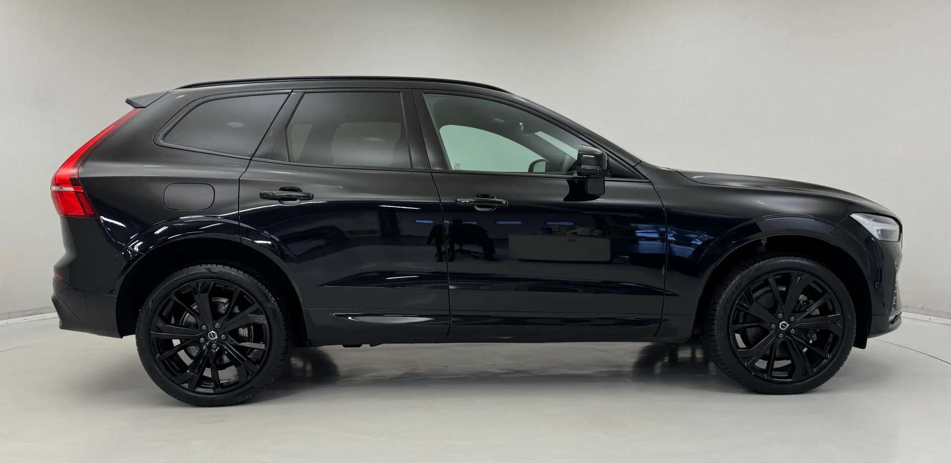 2025 VOLVO XC60 2025 VOLVO XC60