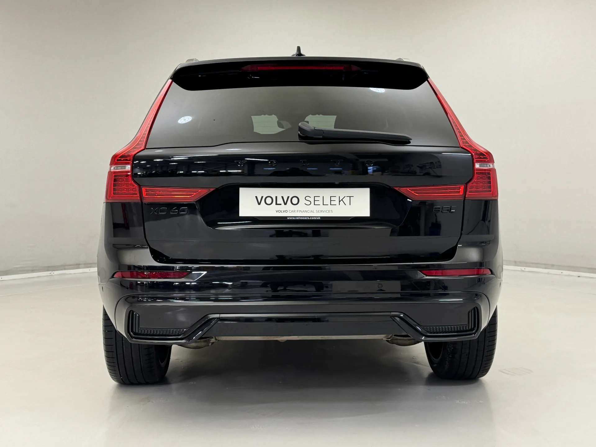 2025 VOLVO XC60 2025 VOLVO XC60