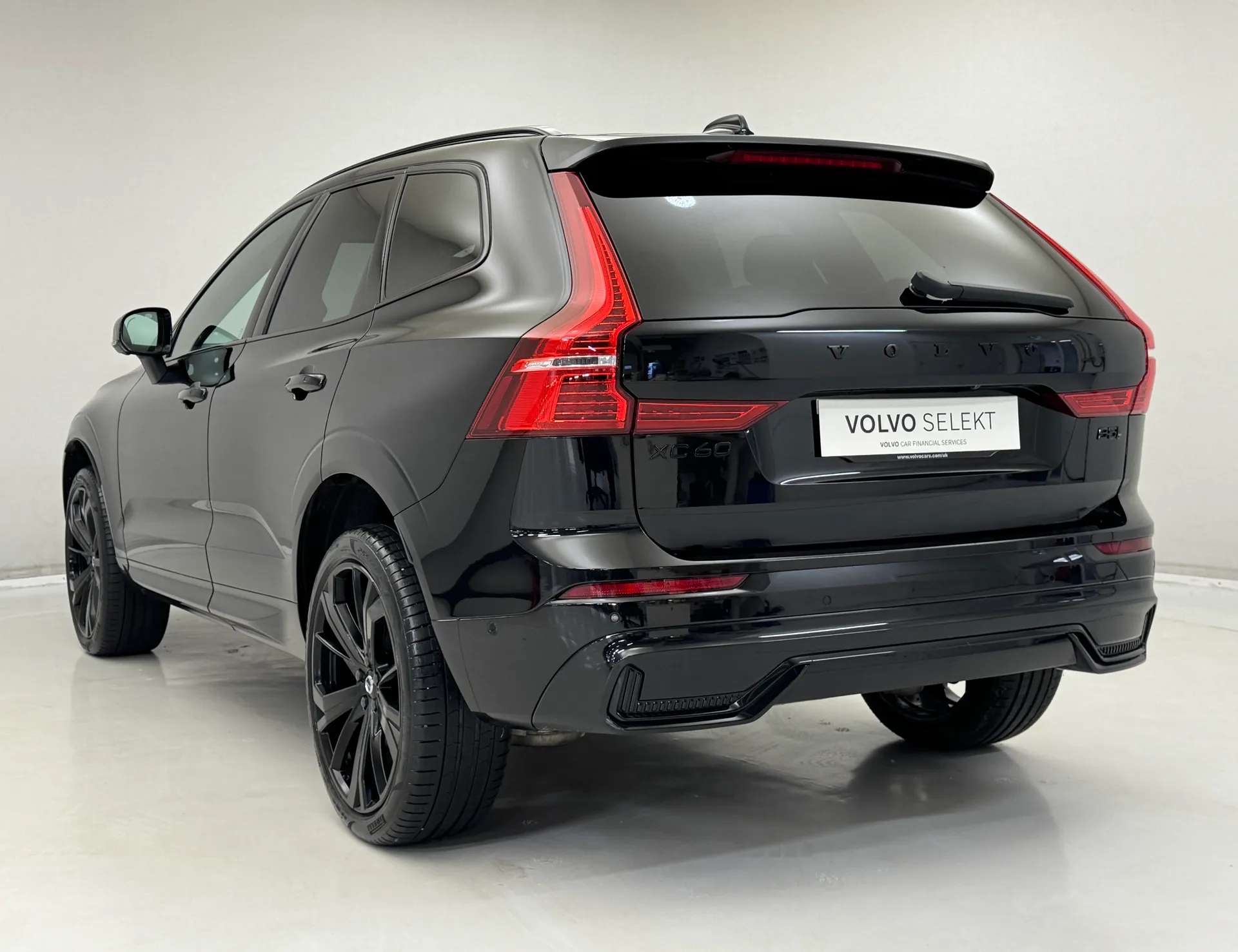 2025 VOLVO XC60 2025 VOLVO XC60