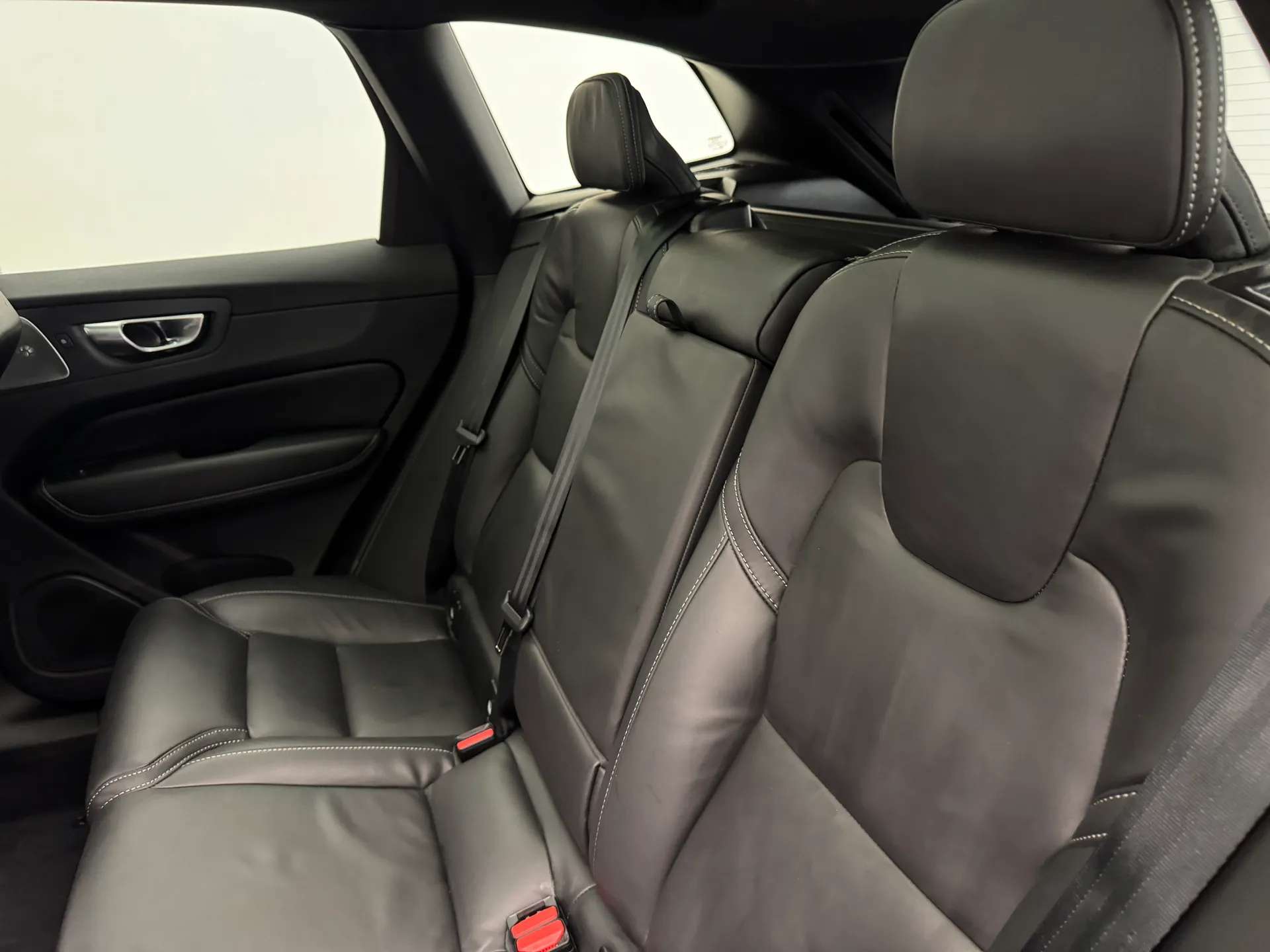 2025 VOLVO XC60 2025 VOLVO XC60