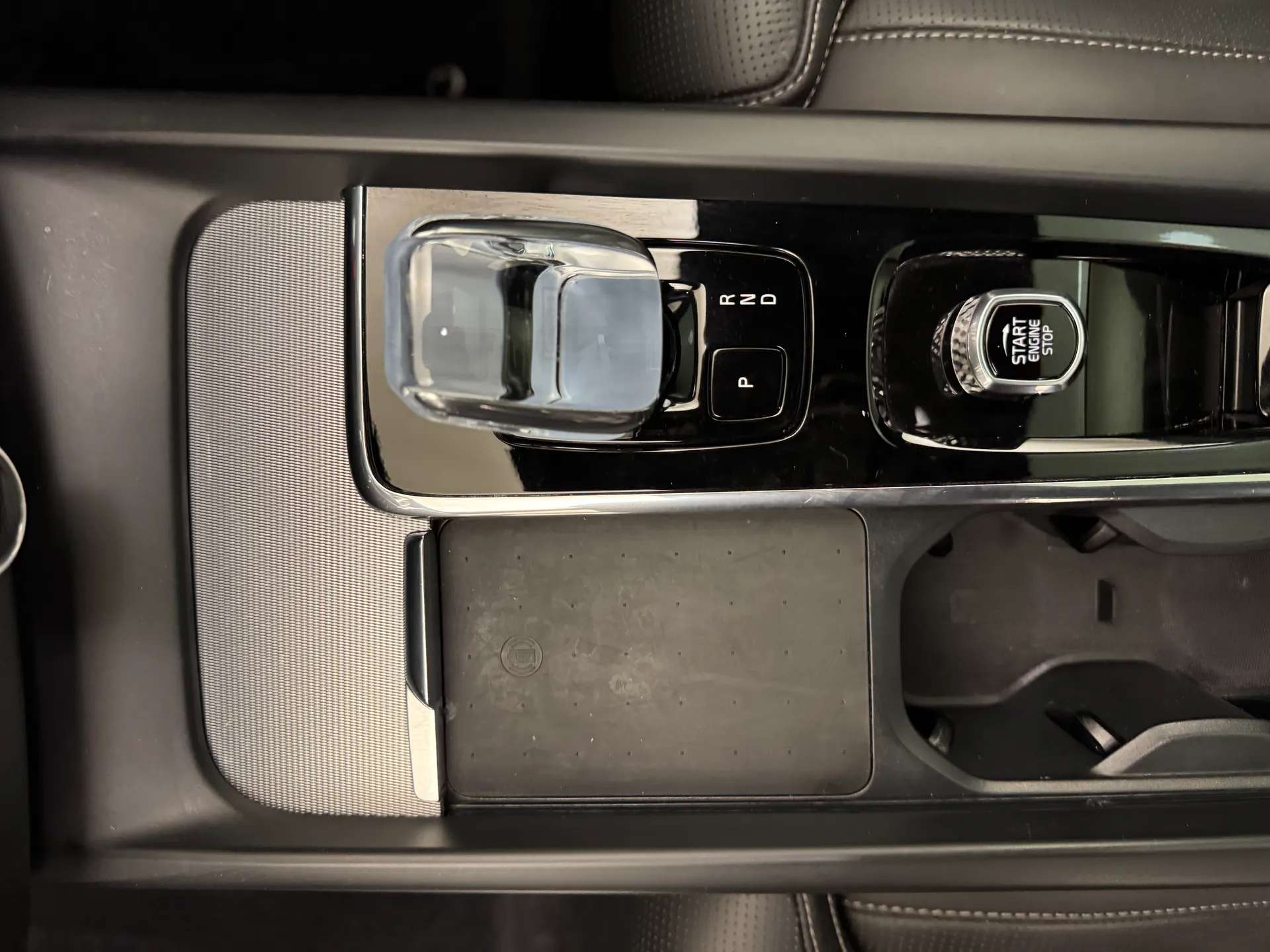 2025 VOLVO XC60 2025 VOLVO XC60