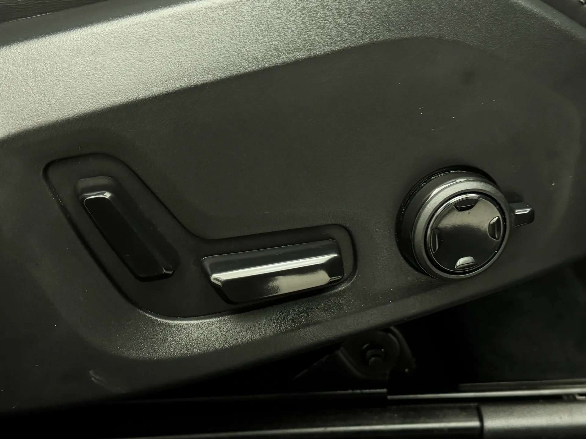 2025 VOLVO XC60 2025 VOLVO XC60