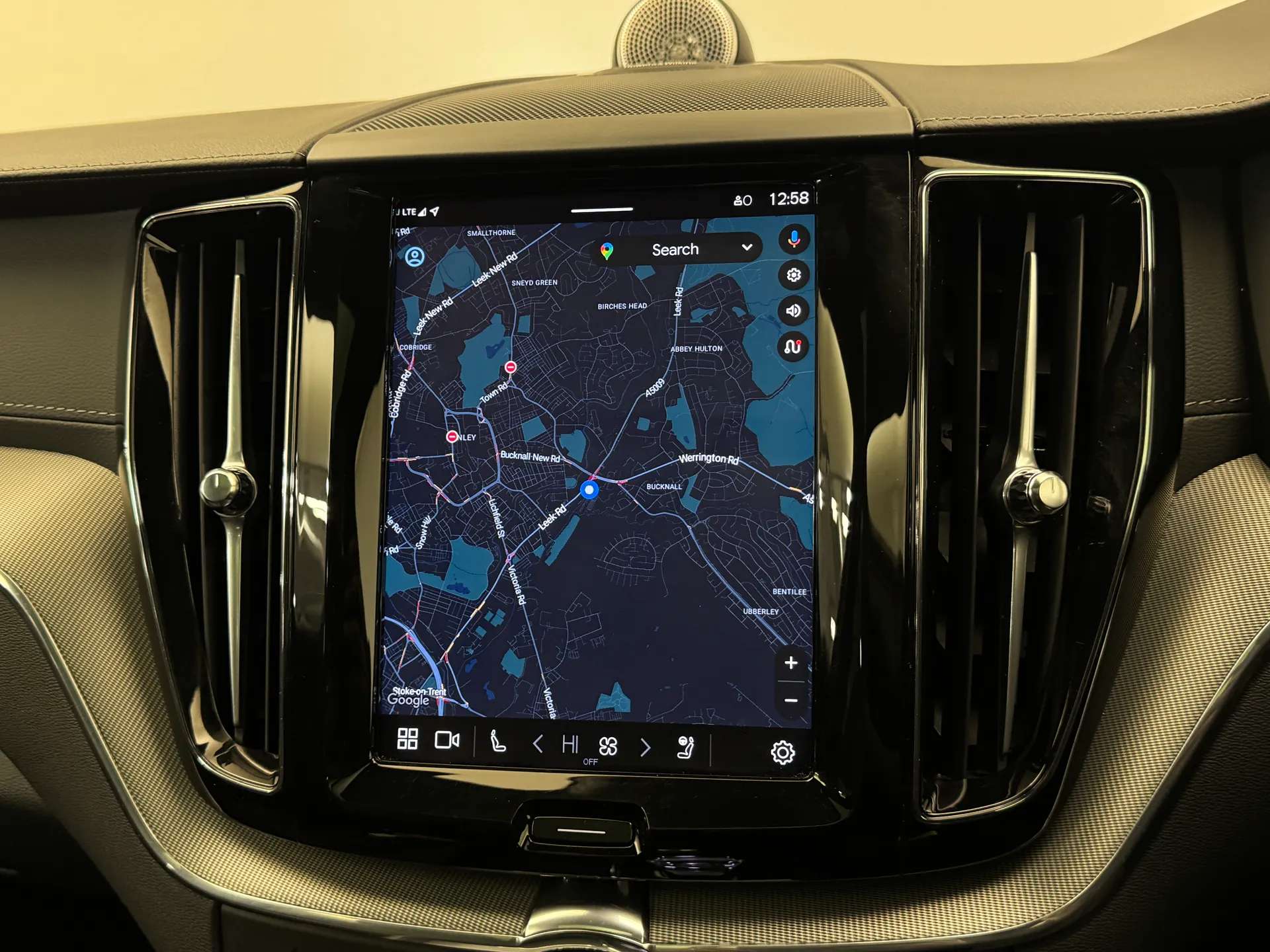 2025 VOLVO XC60 2025 VOLVO XC60