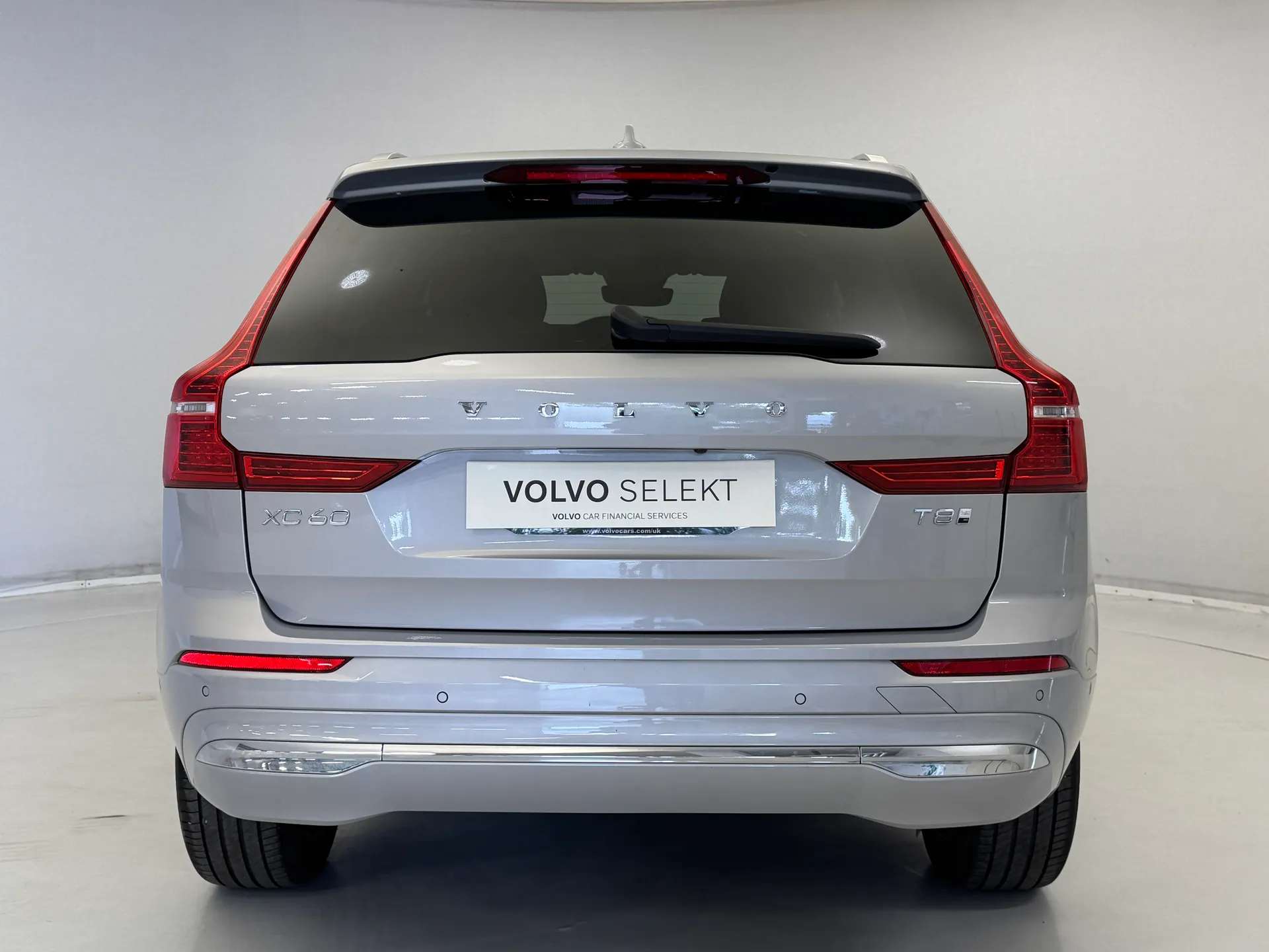 2025 VOLVO XC60 2025 VOLVO XC60