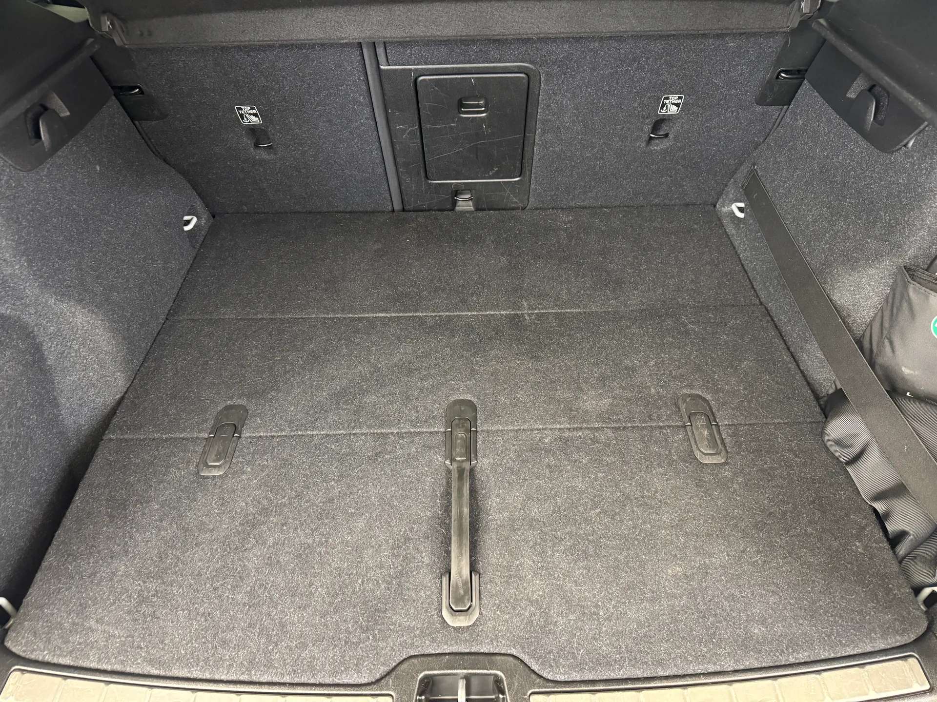 2019 VOLVO XC40 2019 VOLVO XC40