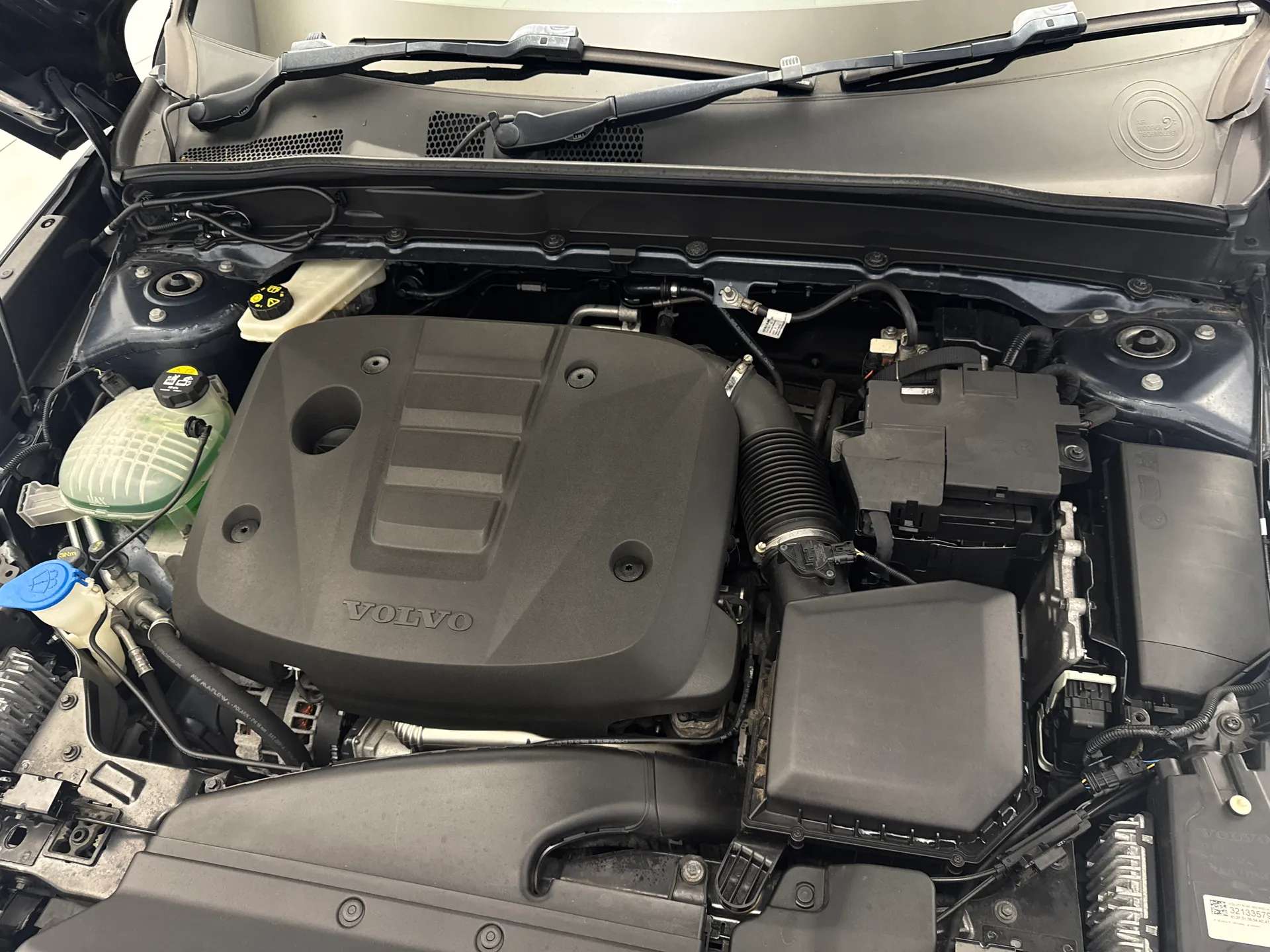 2019 VOLVO XC40 2019 VOLVO XC40
