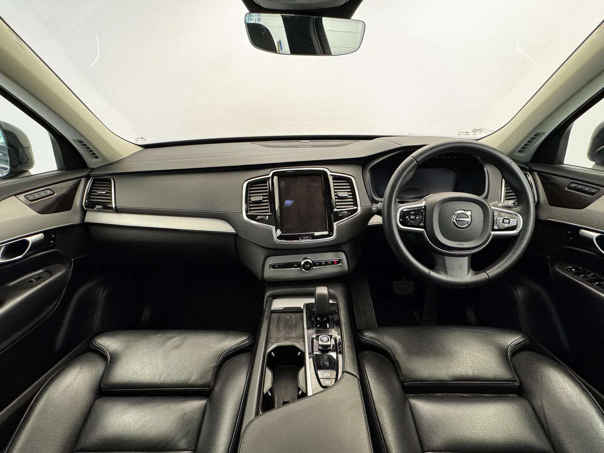 2022 VOLVO XC90 2022 VOLVO XC90