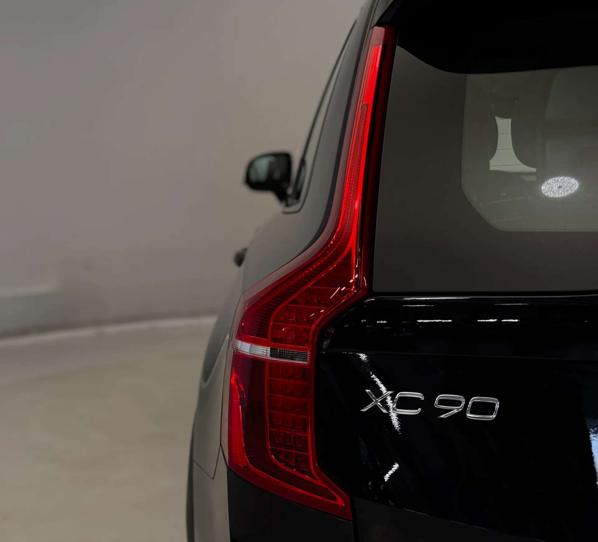 2022 VOLVO XC90 2022 VOLVO XC90