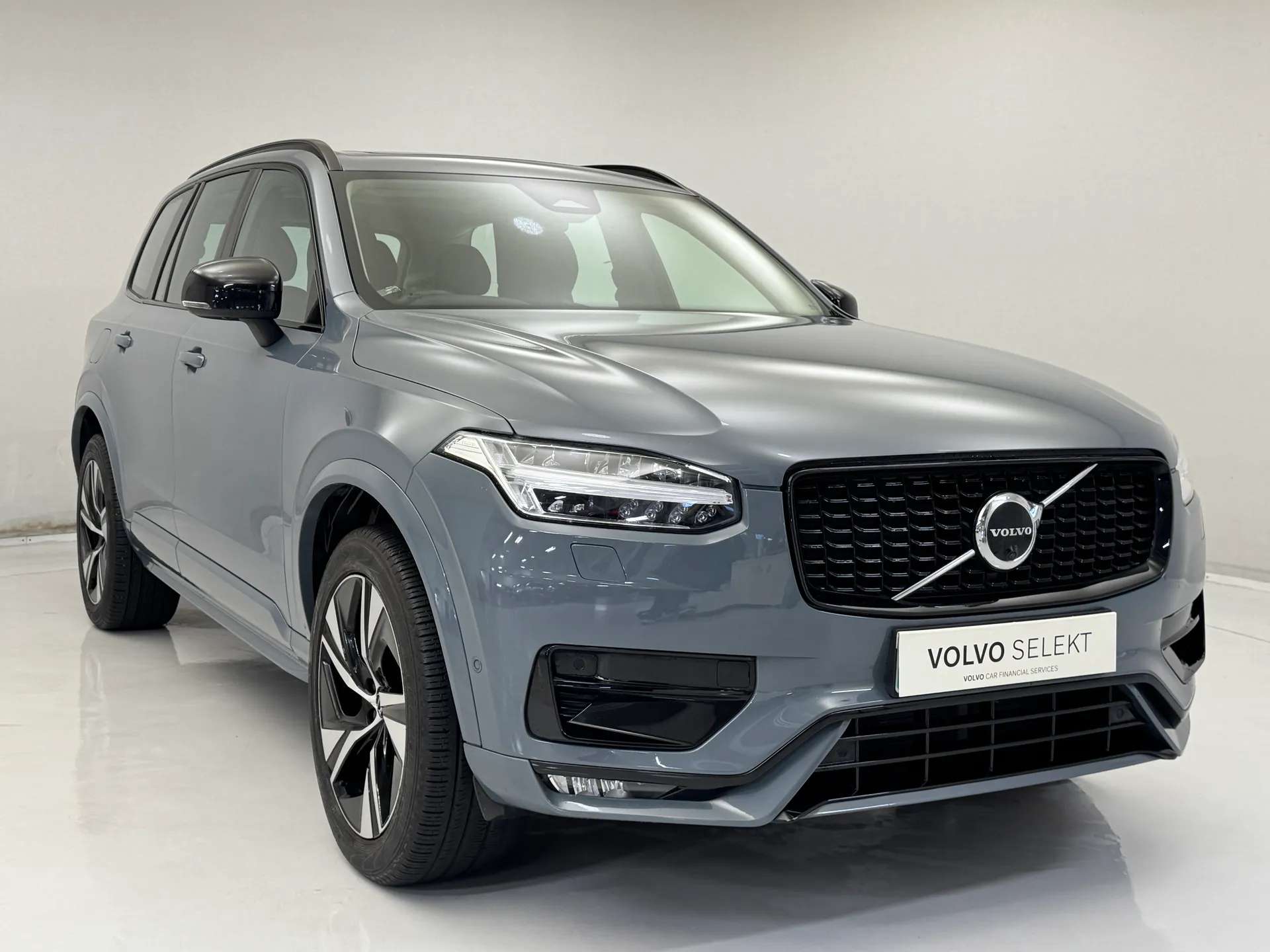 2022 VOLVO XC90 2022 VOLVO XC90