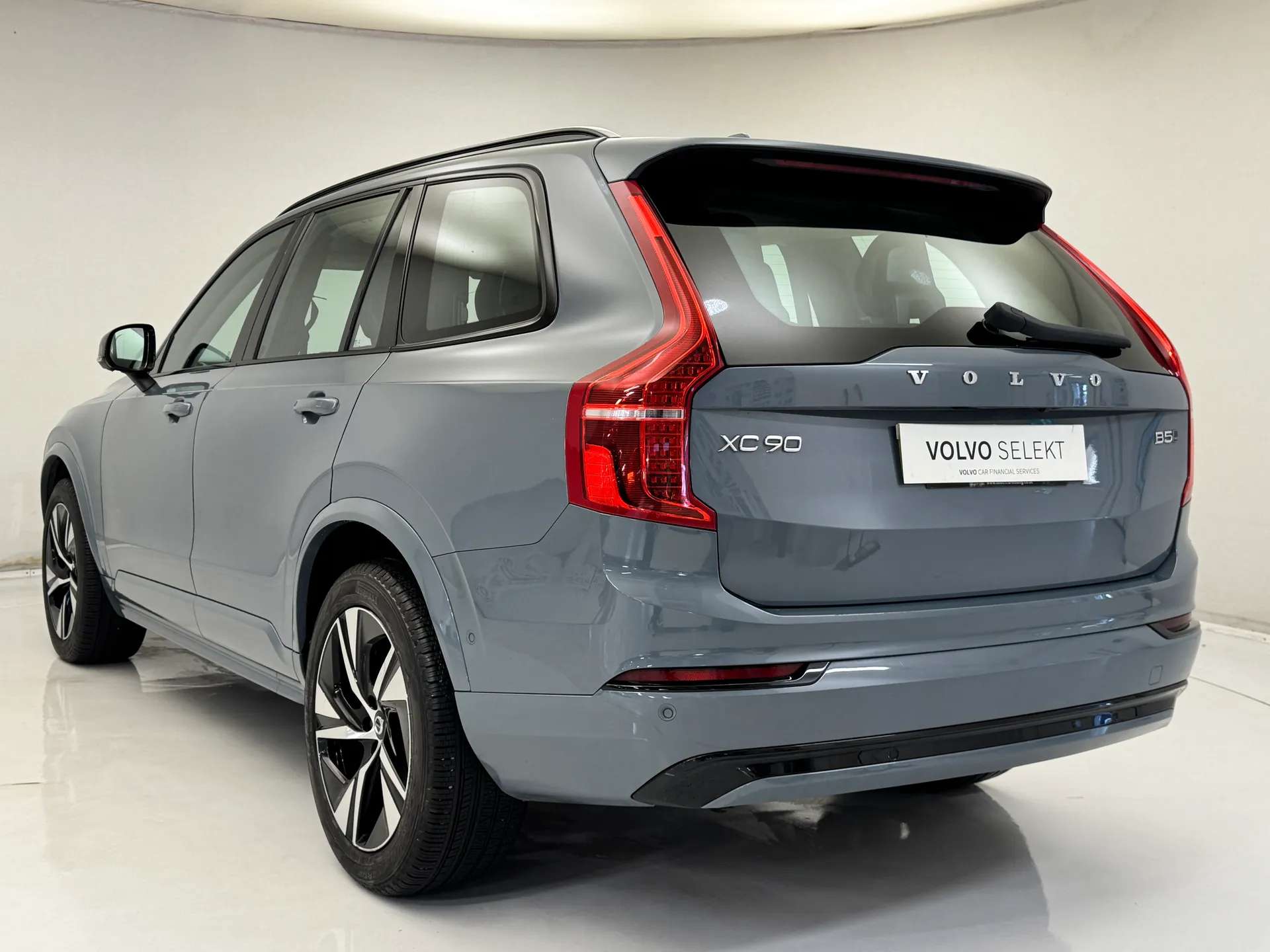 2022 VOLVO XC90 2022 VOLVO XC90