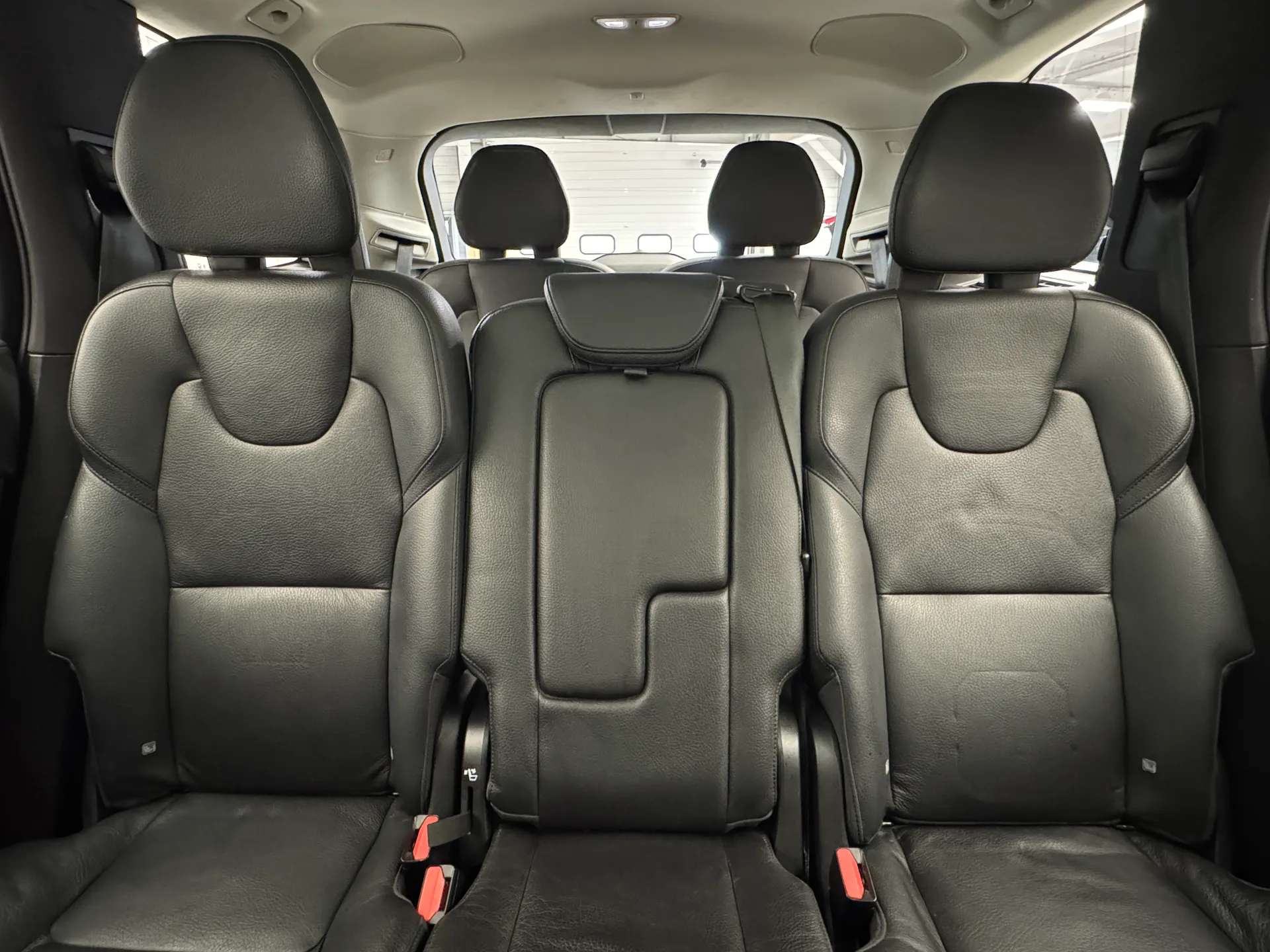 2022 VOLVO XC90 2022 VOLVO XC90