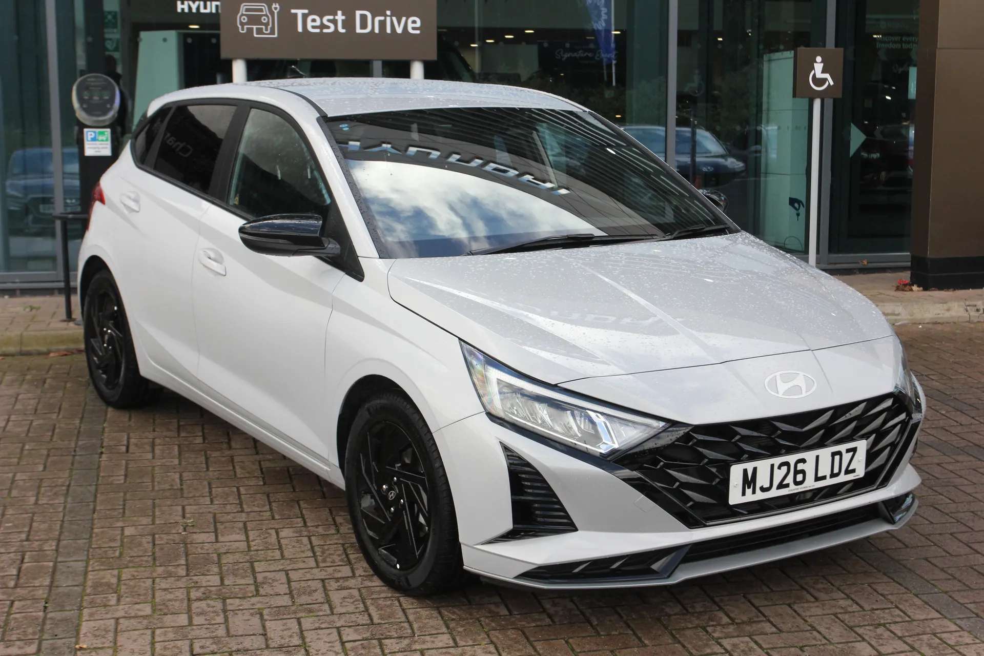 A 2026 HYUNDAI I20 1.0T GDi 90 Black Line 5dr A 2026 HYUNDAI I20 1.0T GDi 90 Black Line 5dr