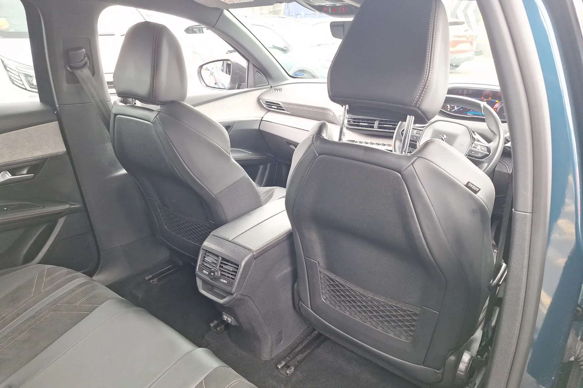 2021 PEUGEOT 3008 2021 PEUGEOT 3008