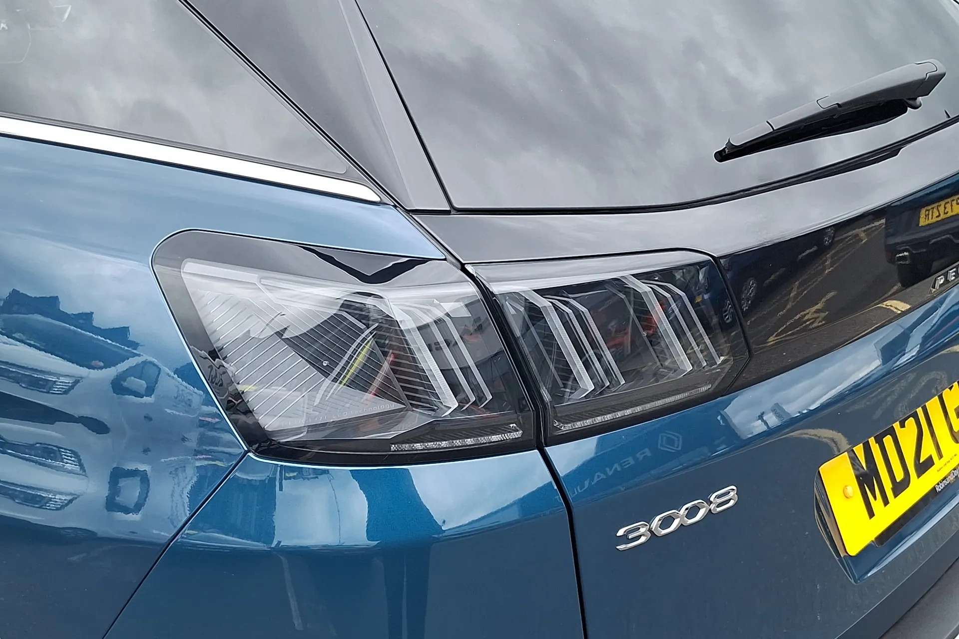2021 PEUGEOT 3008 2021 PEUGEOT 3008