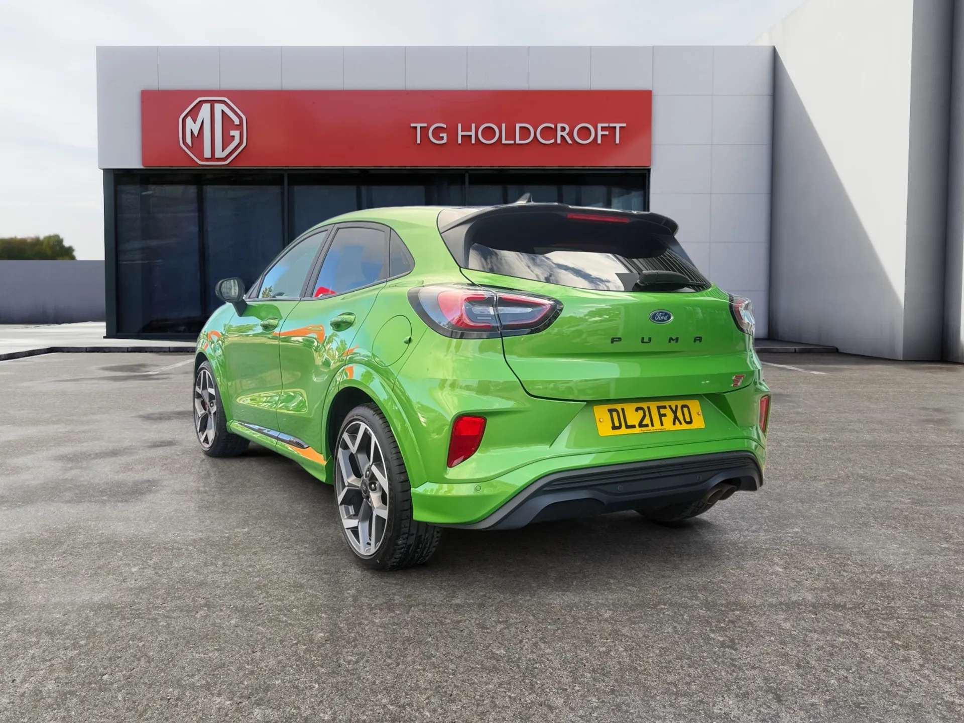 A 2021 FORD PUMA 1.5 EcoBoost ST 5dr A 2021 FORD PUMA 1.5 EcoBoost ST 5dr