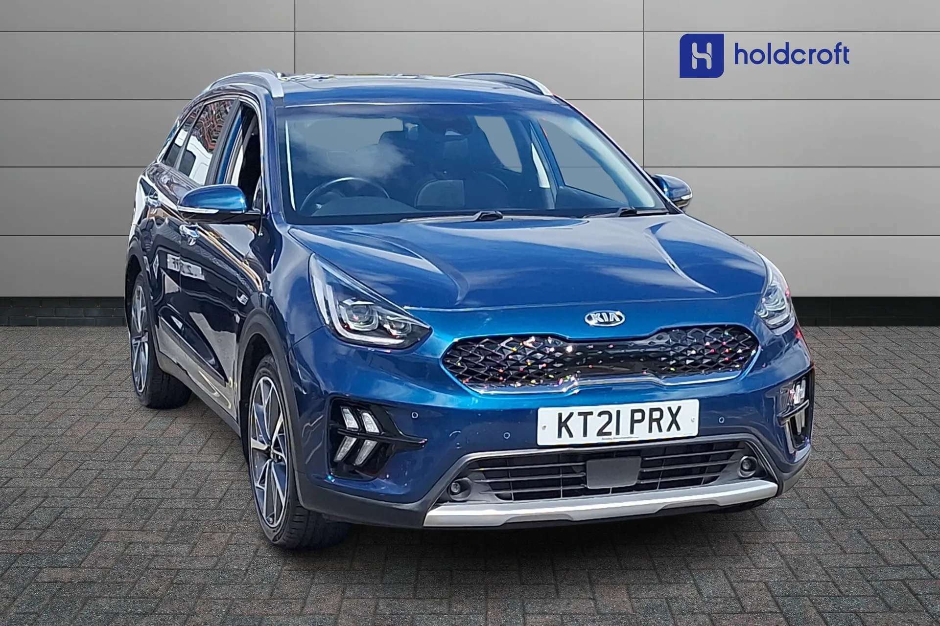 A 2021 KIA NIRO 1.6 GDi Hybrid 4 5dr DCT A 2021 KIA NIRO 1.6 GDi Hybrid 4 5dr DCT