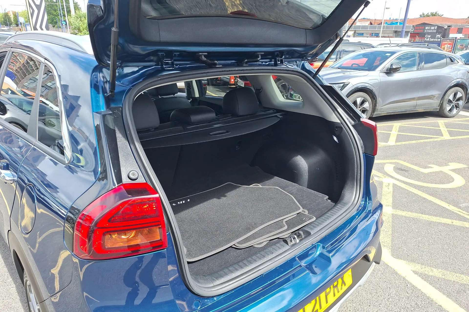 2021 KIA NIRO 2021 KIA NIRO