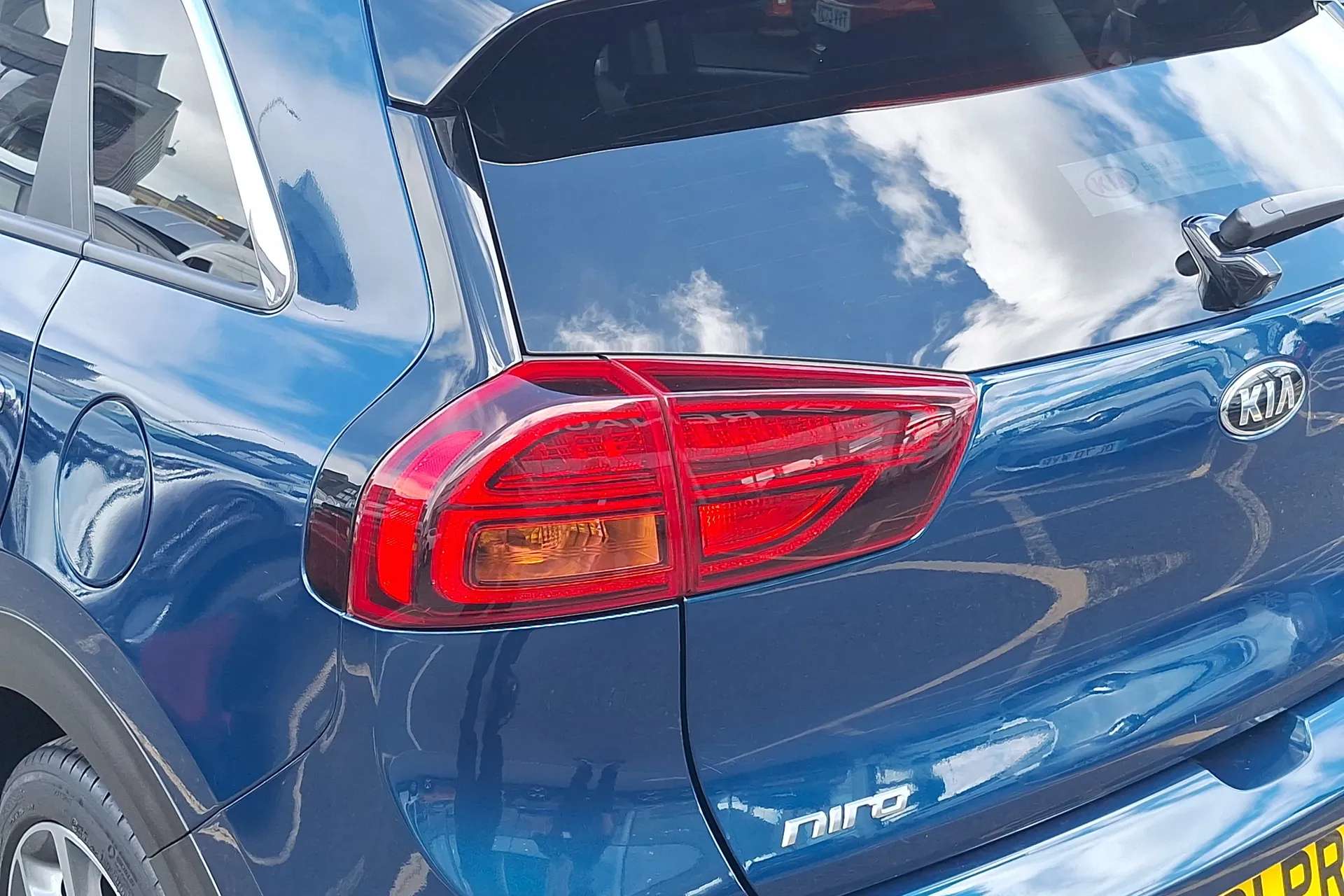2021 KIA NIRO 2021 KIA NIRO