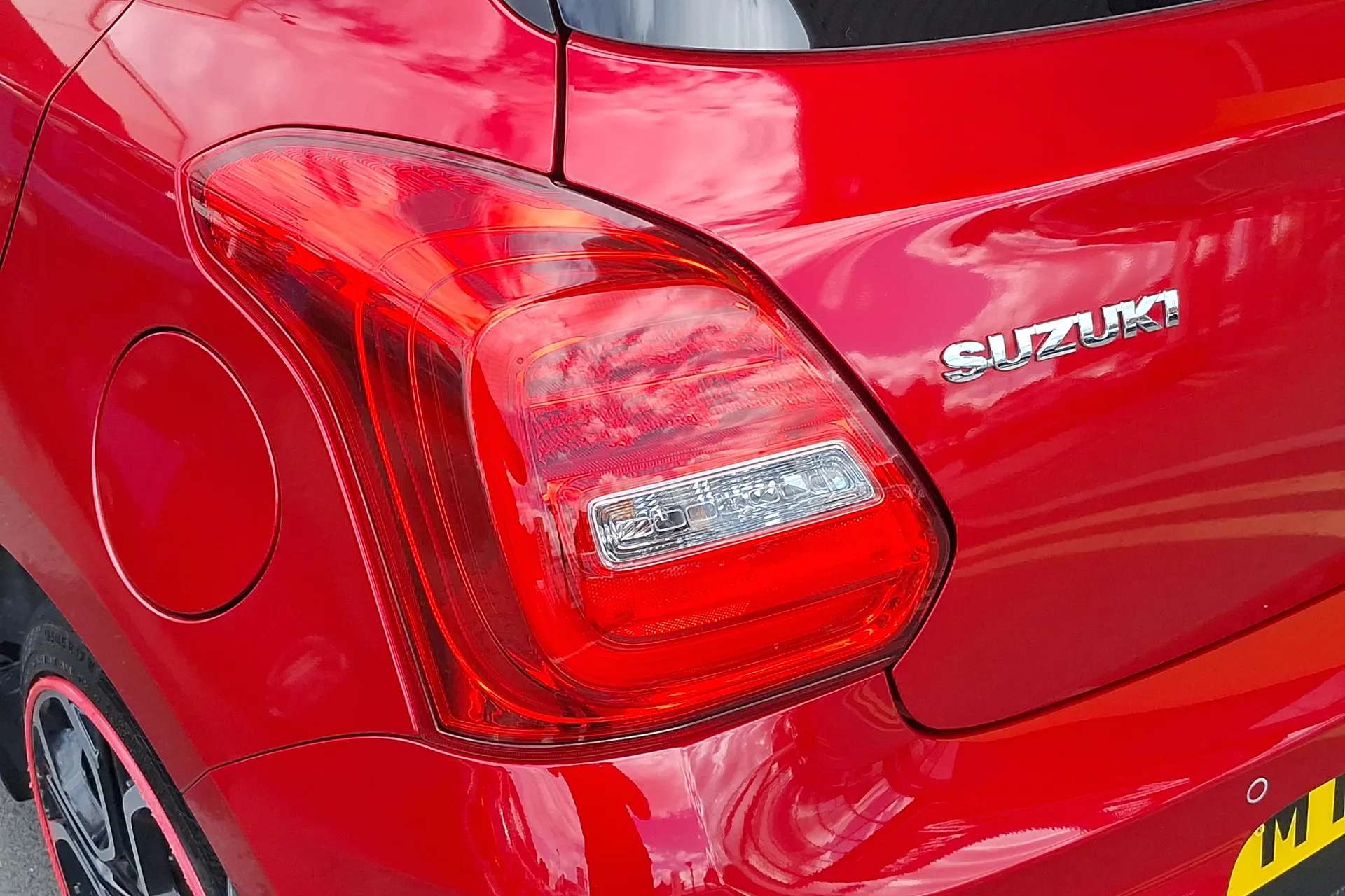 2023 SUZUKI SWIFT 2023 SUZUKI SWIFT