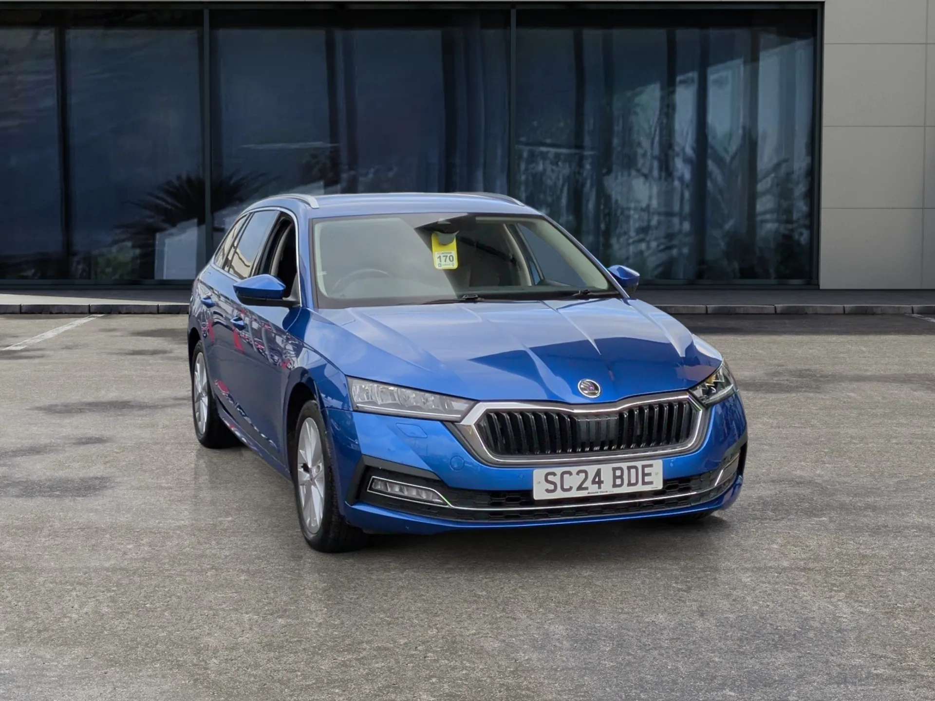 A 2024 SKODA OCTAVIA 1.5 TSI e-TEC SE L 5dr DSG A 2024 SKODA OCTAVIA 1.5 TSI e-TEC SE L 5dr DSG