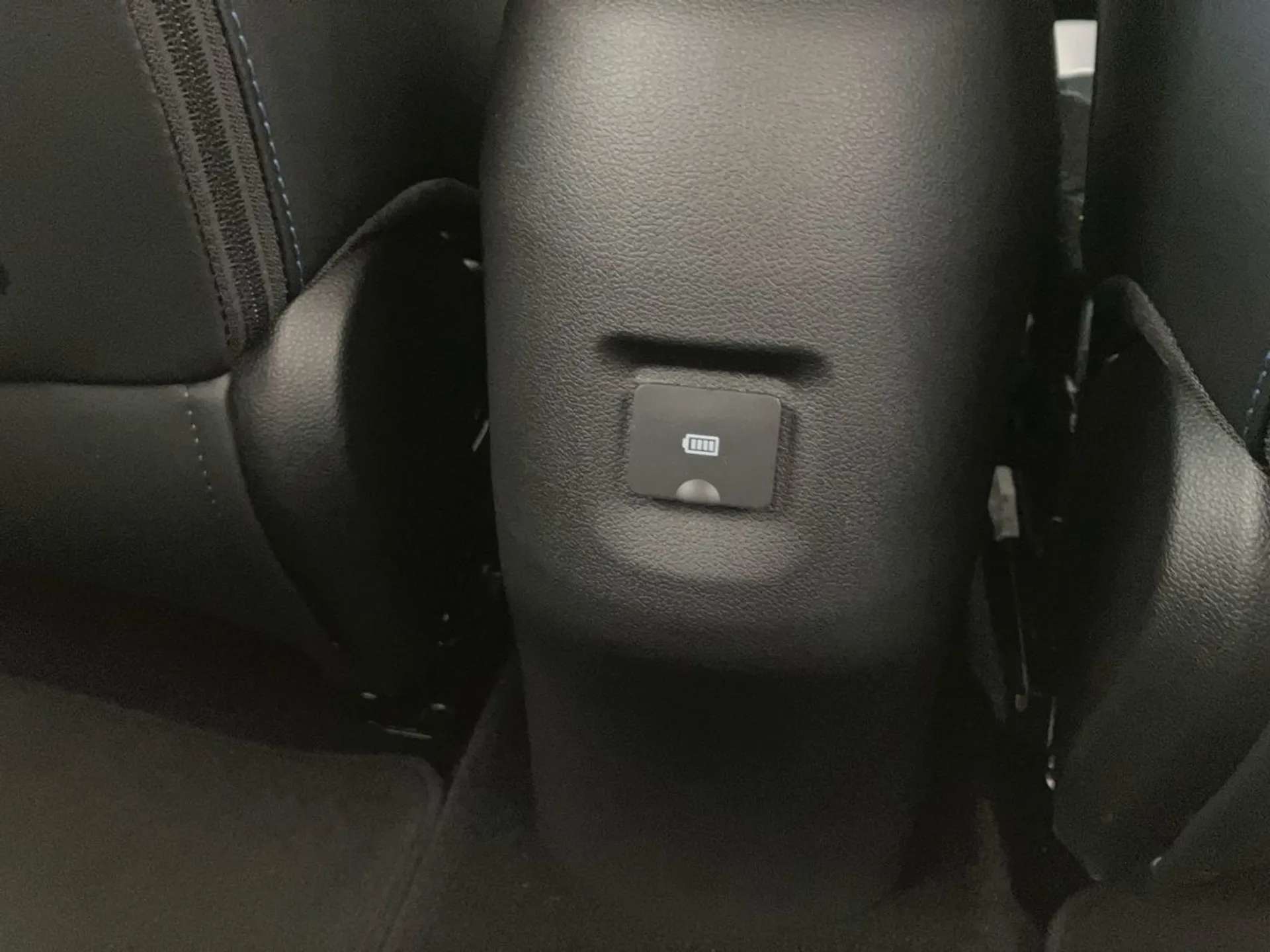 2025 GWM ORA 03 2025 GWM ORA 03