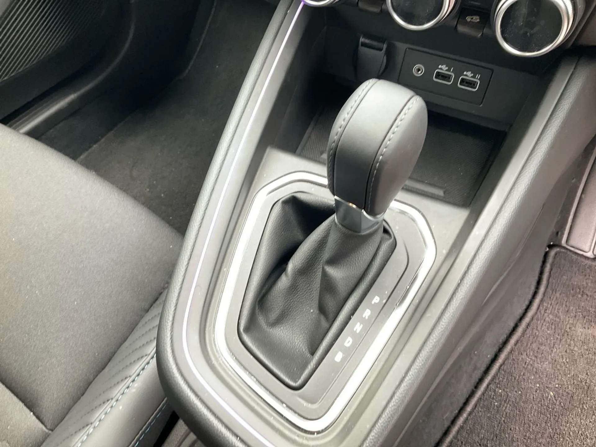 2024 RENAULT CLIO 2024 RENAULT CLIO