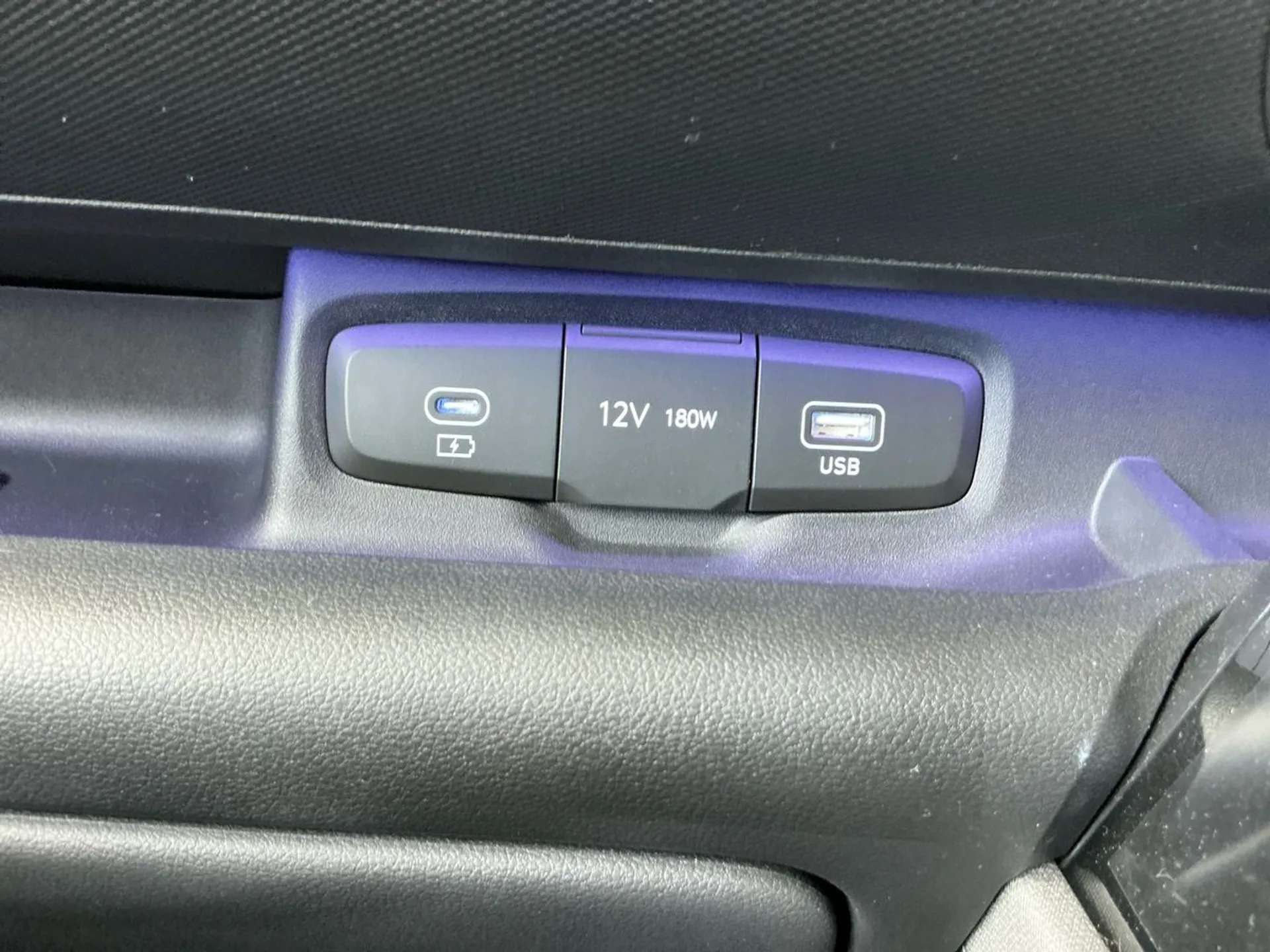 2025 HYUNDAI INSTER 2025 HYUNDAI INSTER