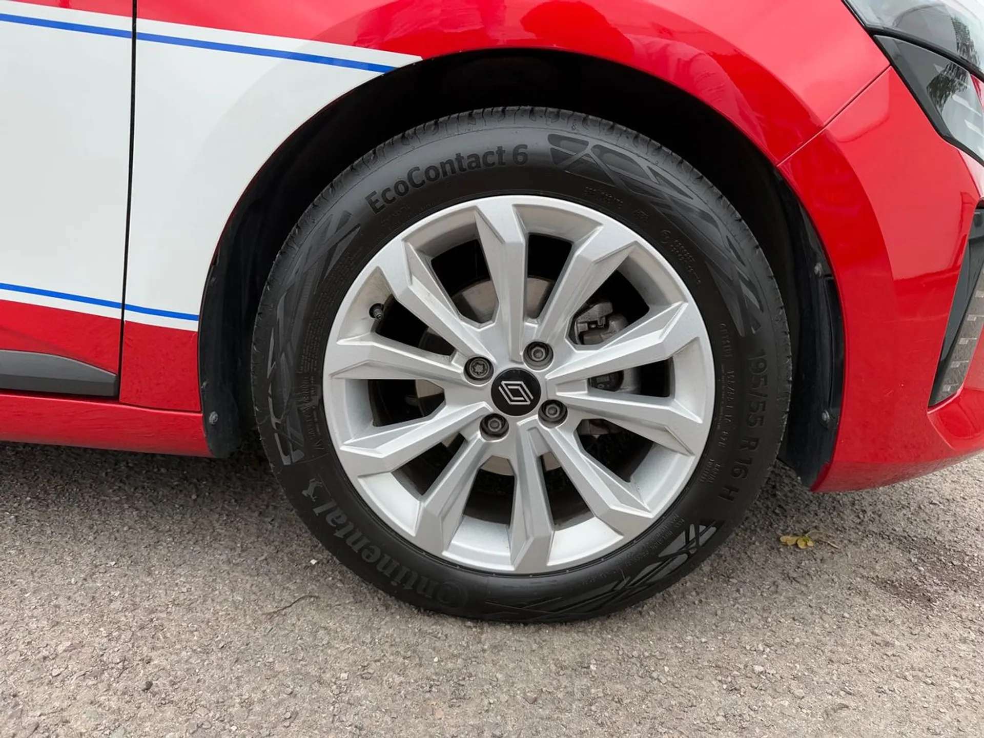 2024 RENAULT CLIO 2024 RENAULT CLIO