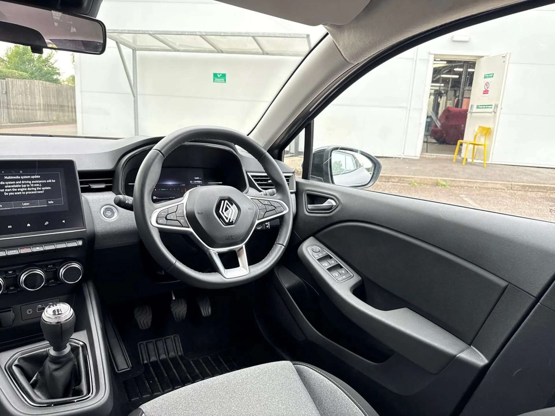 2024 RENAULT CLIO 2024 RENAULT CLIO