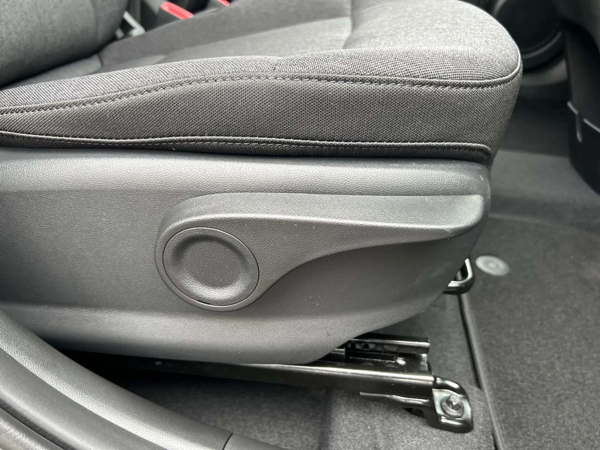 2025 HYUNDAI INSTER 2025 HYUNDAI INSTER