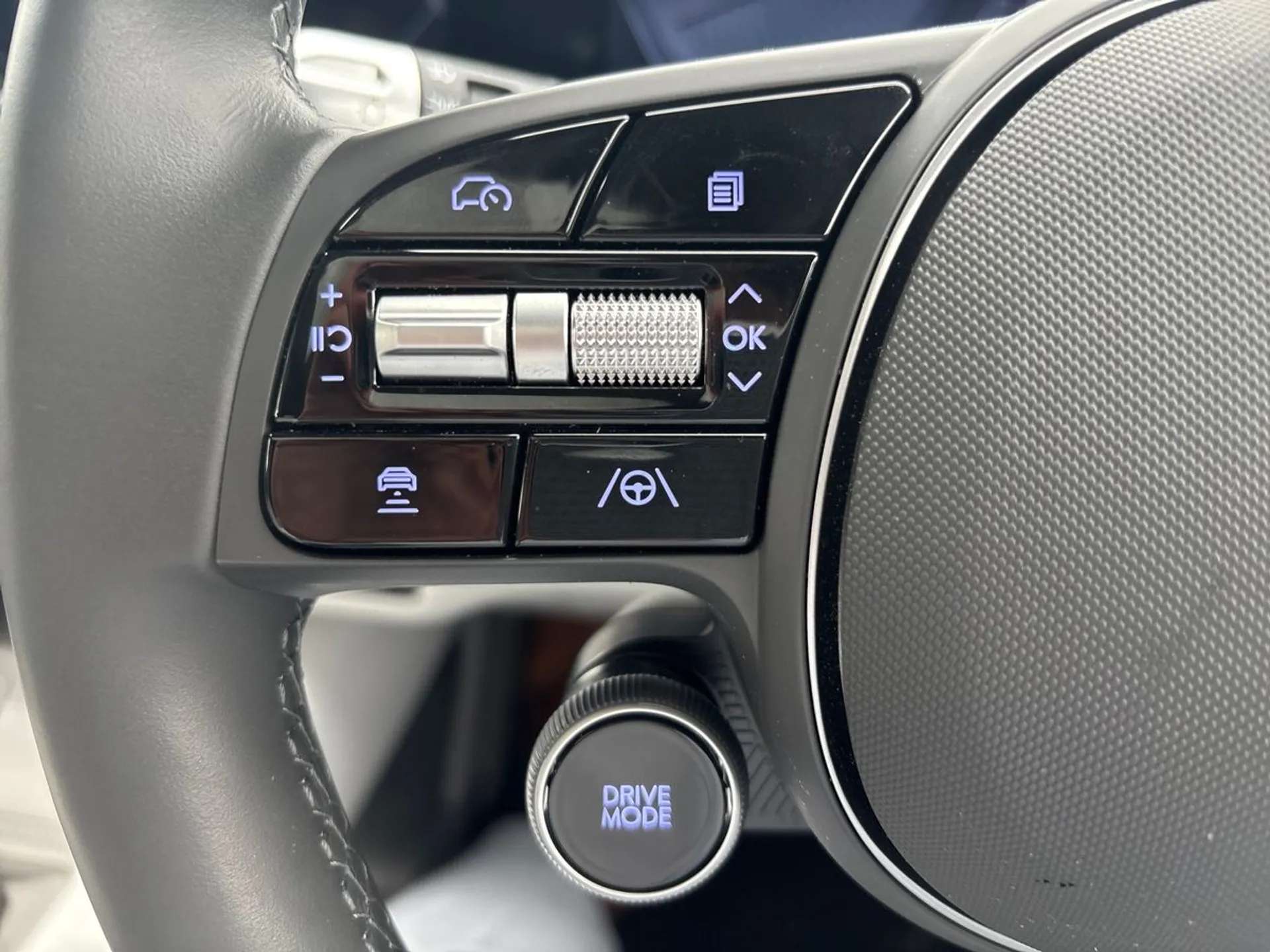 2024 HYUNDAI IONIQ 6 2024 HYUNDAI IONIQ 6