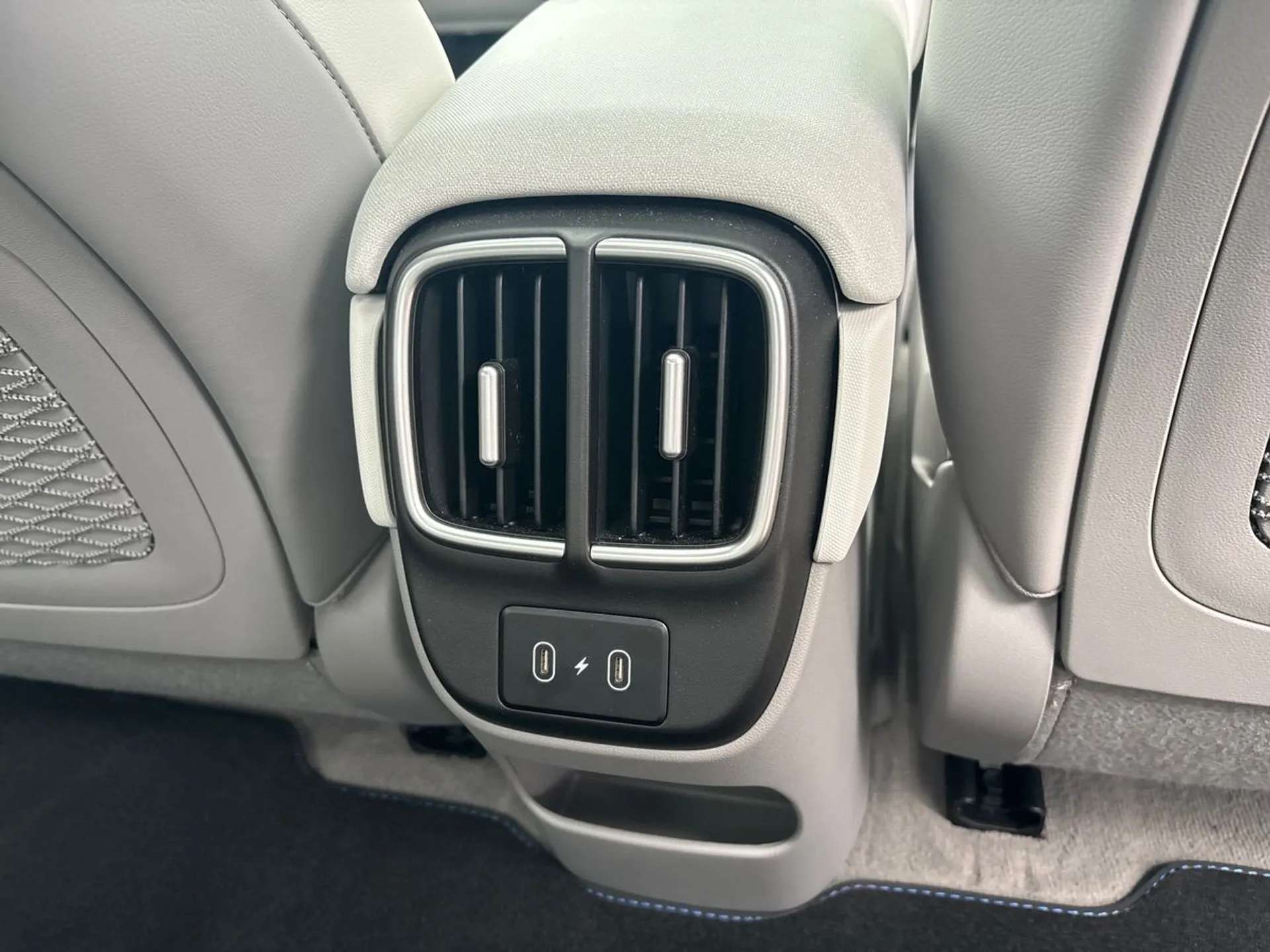 2024 HYUNDAI IONIQ 6 2024 HYUNDAI IONIQ 6