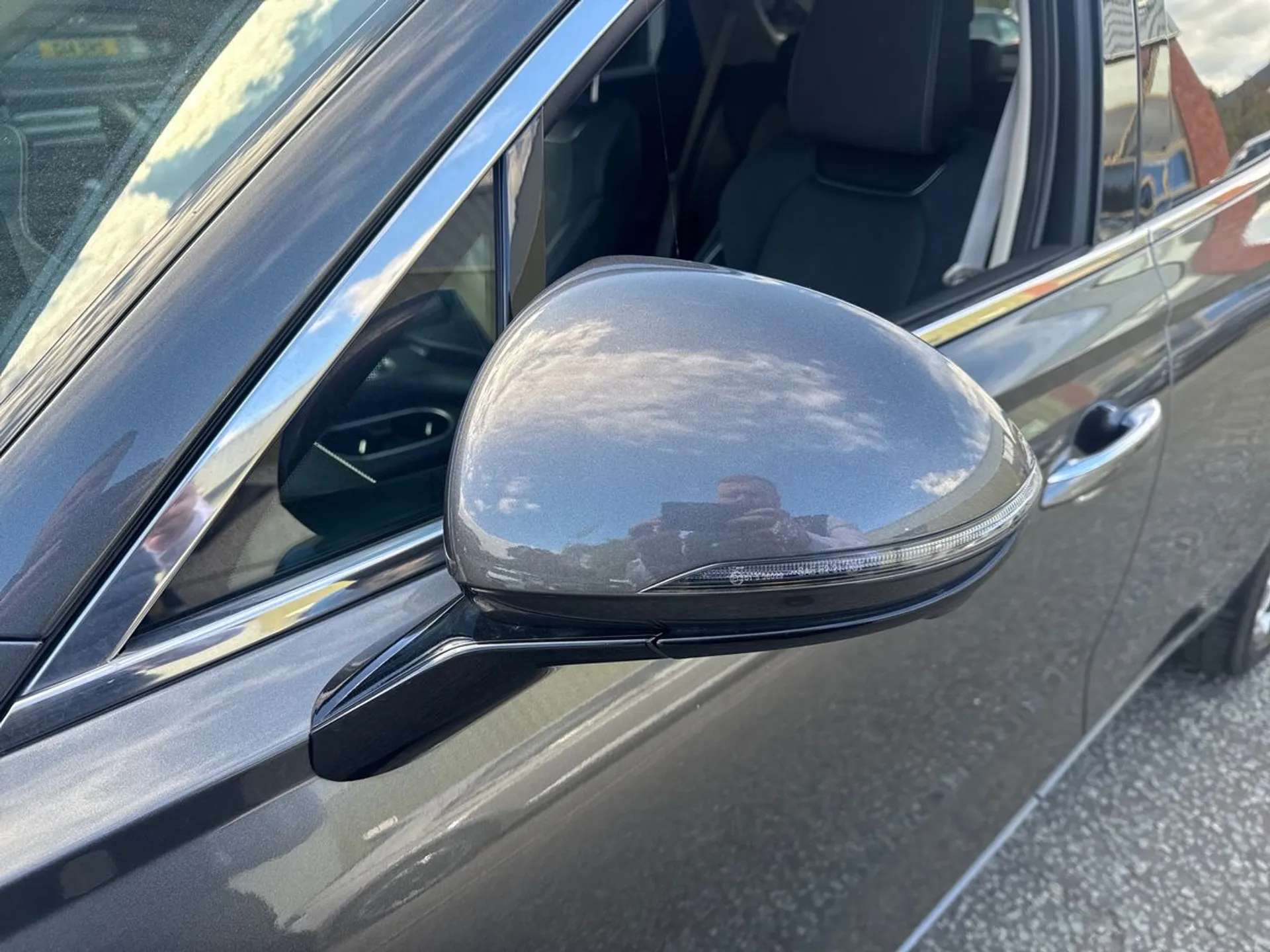 2023 GENESIS GV70 2023 GENESIS GV70