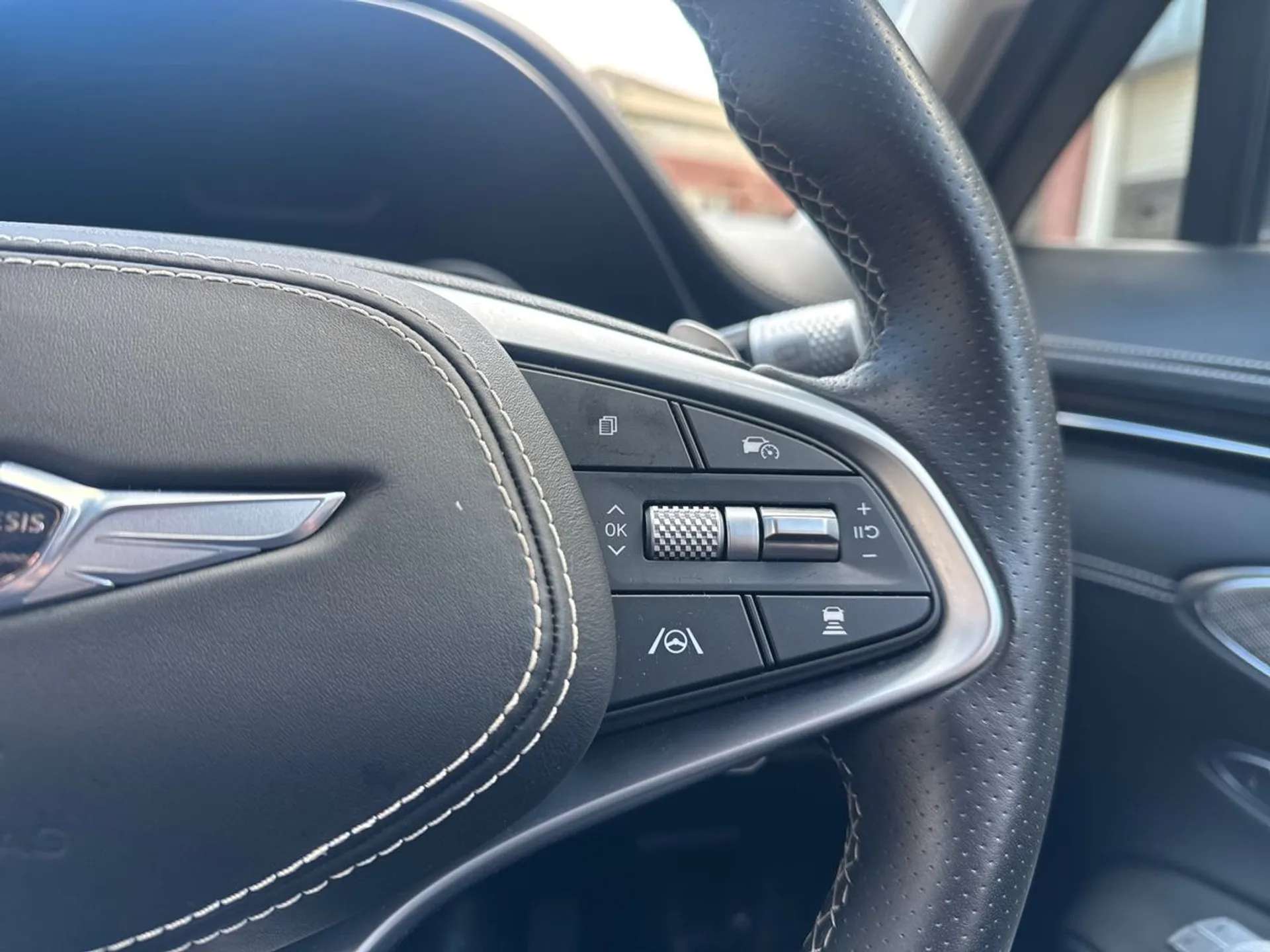 2023 GENESIS GV70 2023 GENESIS GV70