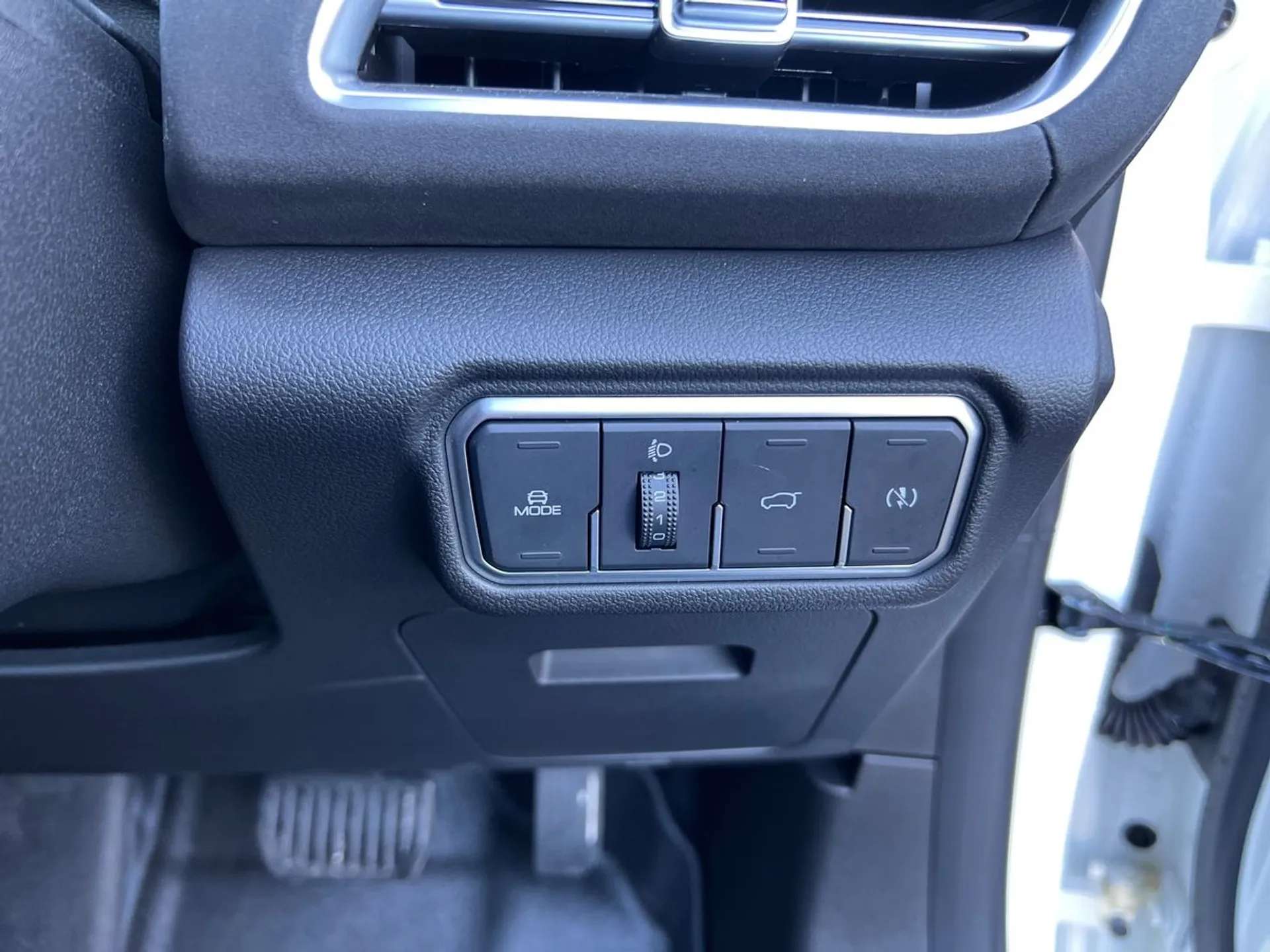 2025 GWM ORA 03 2025 GWM ORA 03