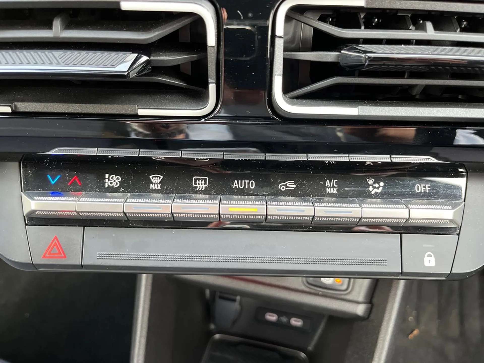 2025 RENAULT 5 2025 RENAULT 5